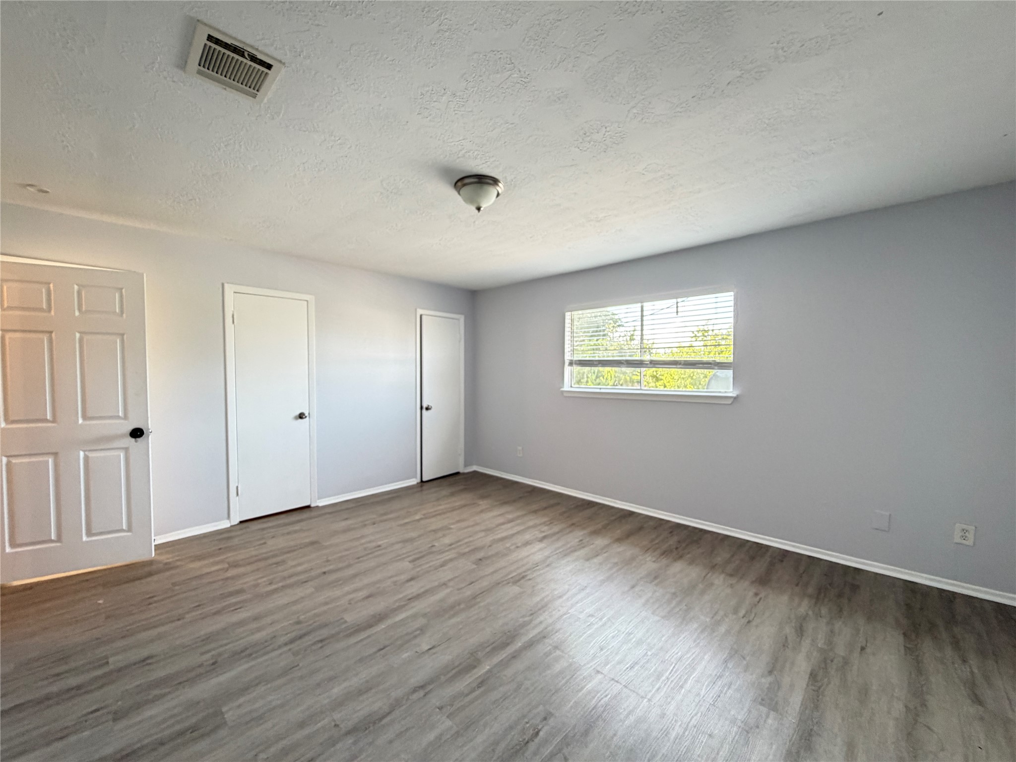 11545 Beechnut Street Property Photo 13