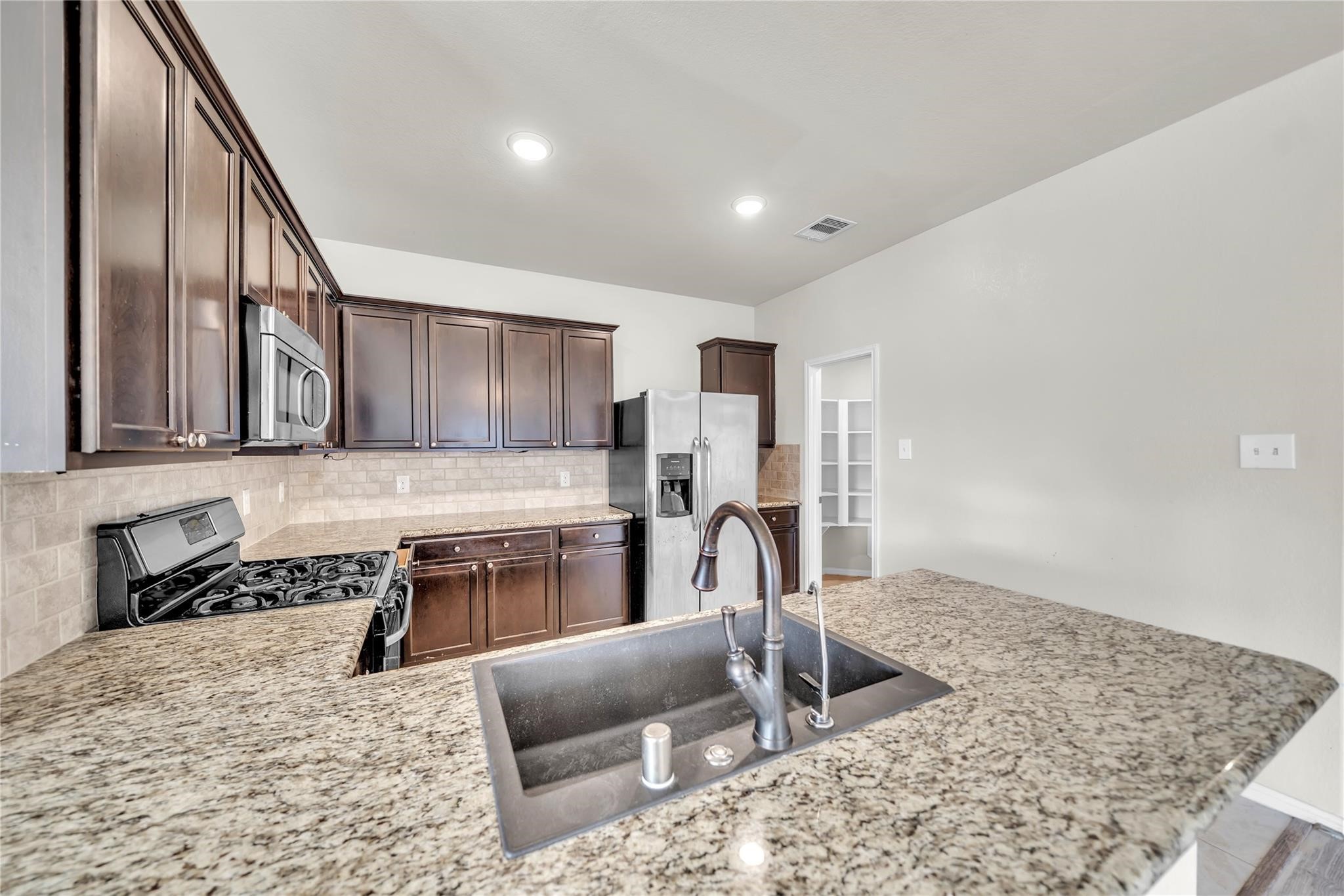 29035 Jacobs River Drive Property Photo 21