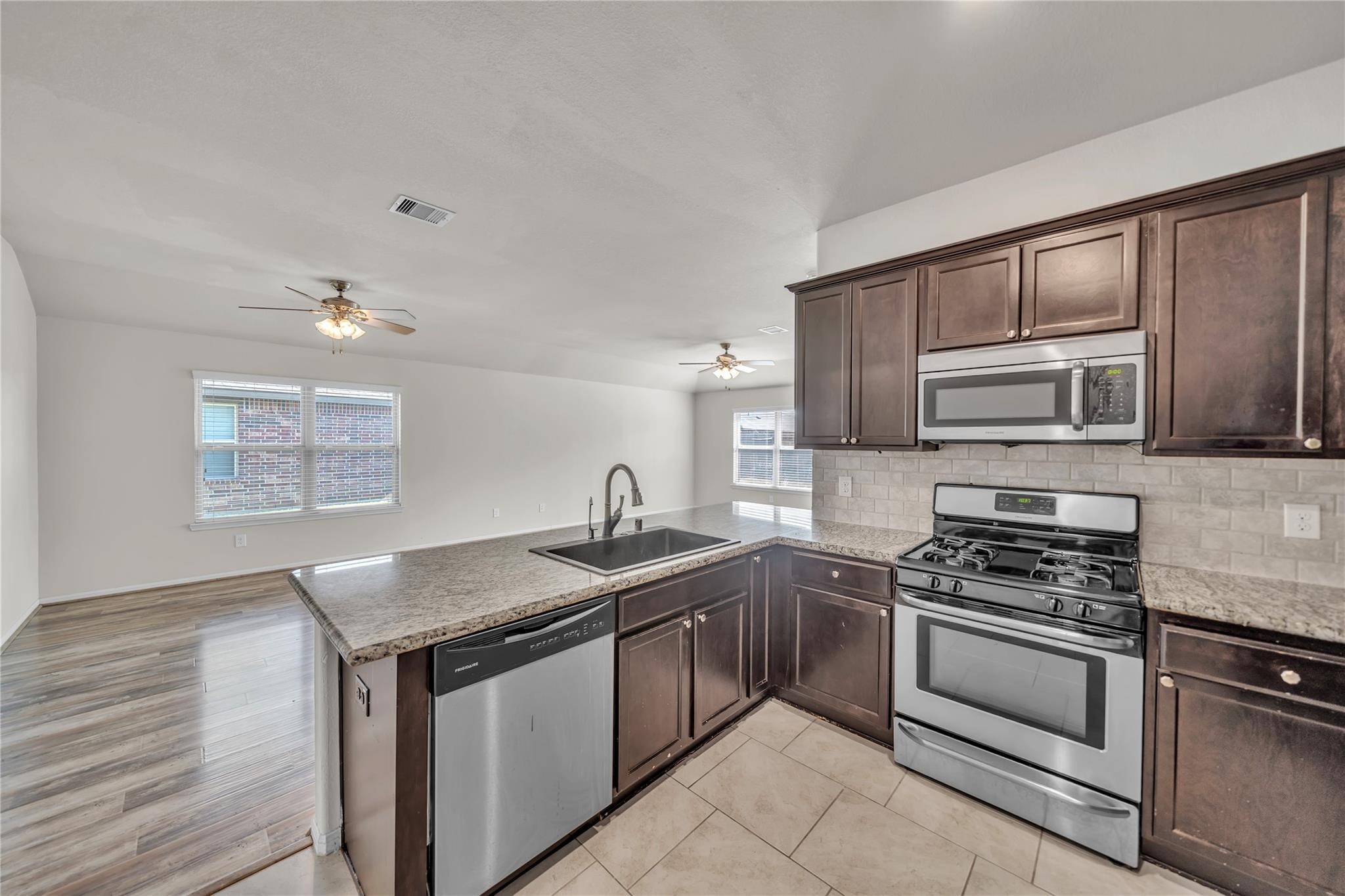 29035 Jacobs River Drive Property Photo 22