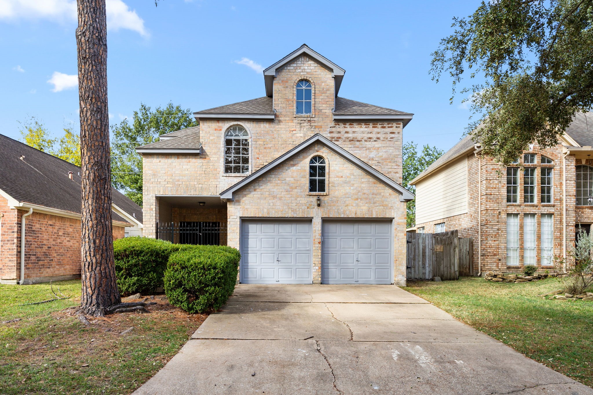 8043 Oceanside Drive Property Photo 1