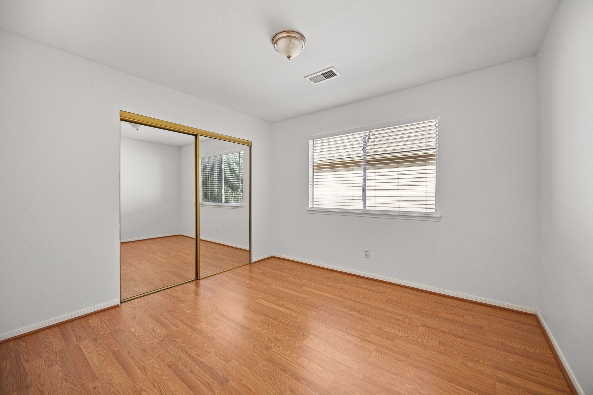 8043 Oceanside Drive Property Photo 24