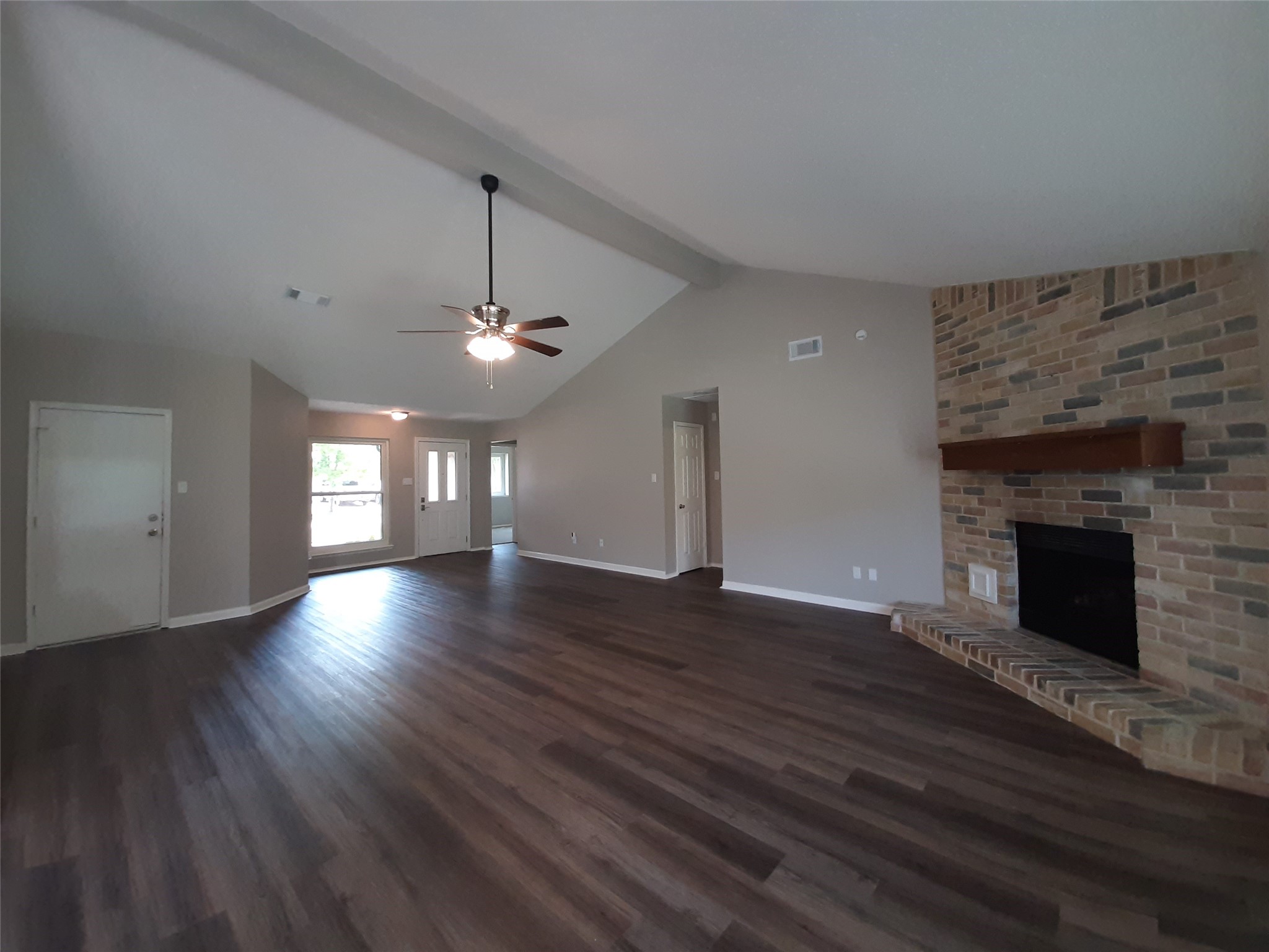 8406 Woodland Willows Drive Property Photo 8