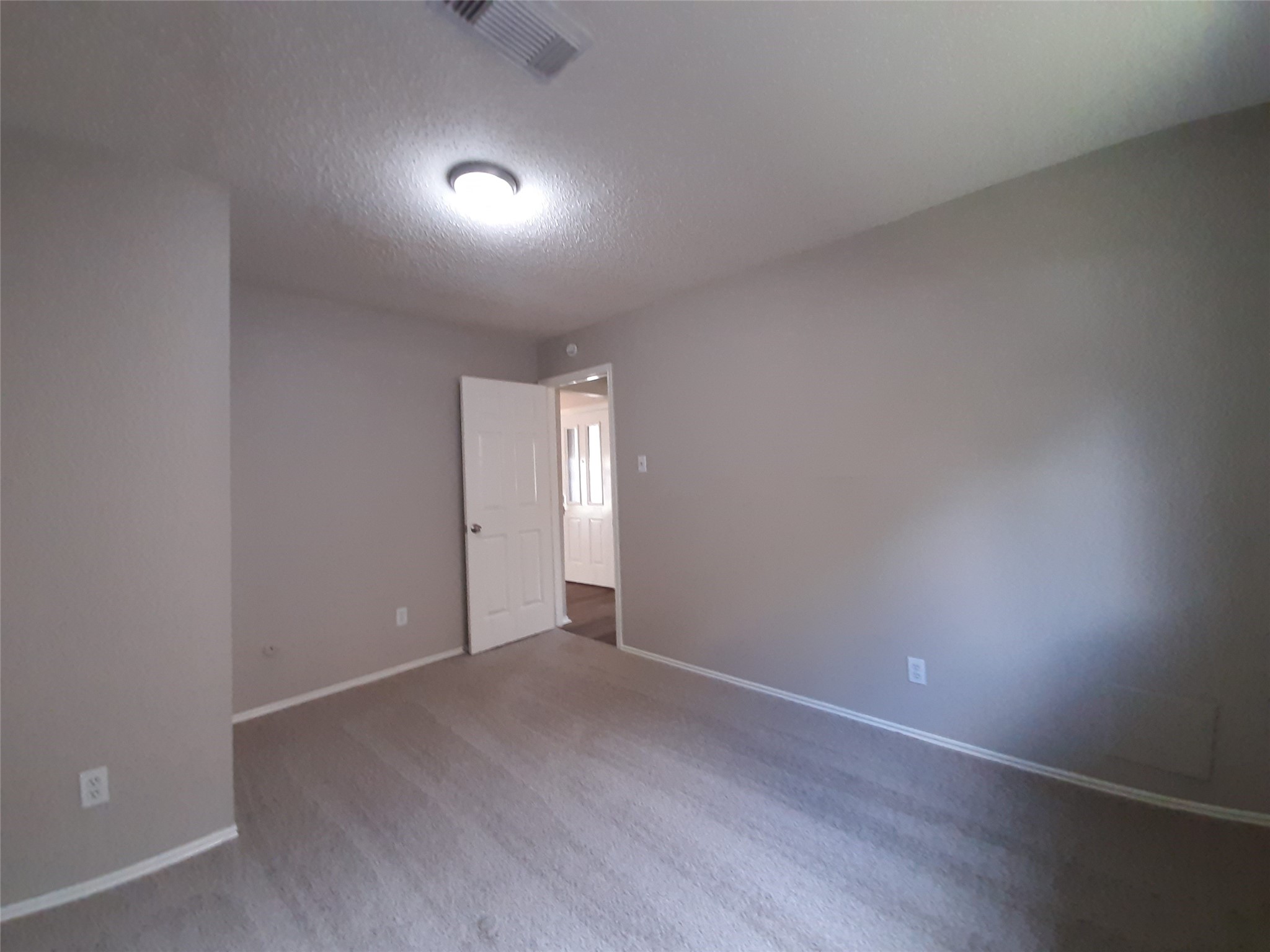 8406 Woodland Willows Drive Property Photo 30