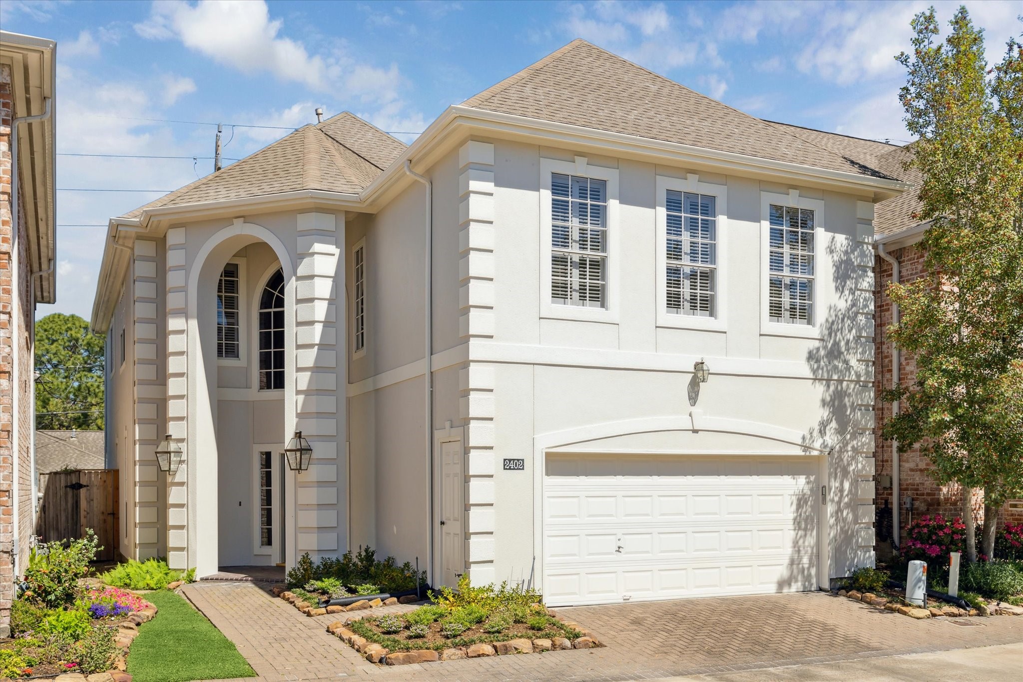 2402 Briar Ridge Drive Property Photo 1