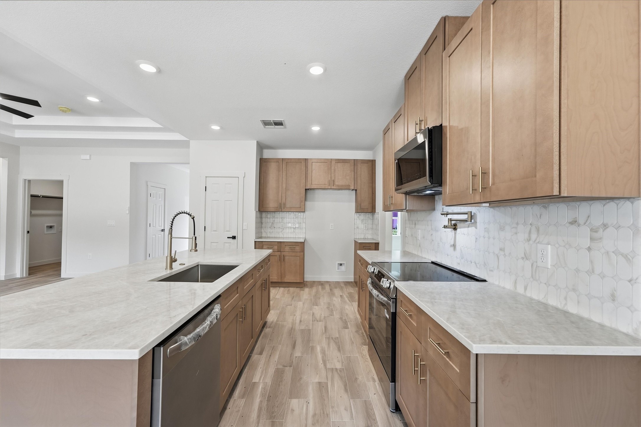 11909 Miller Circle Property Photo 11