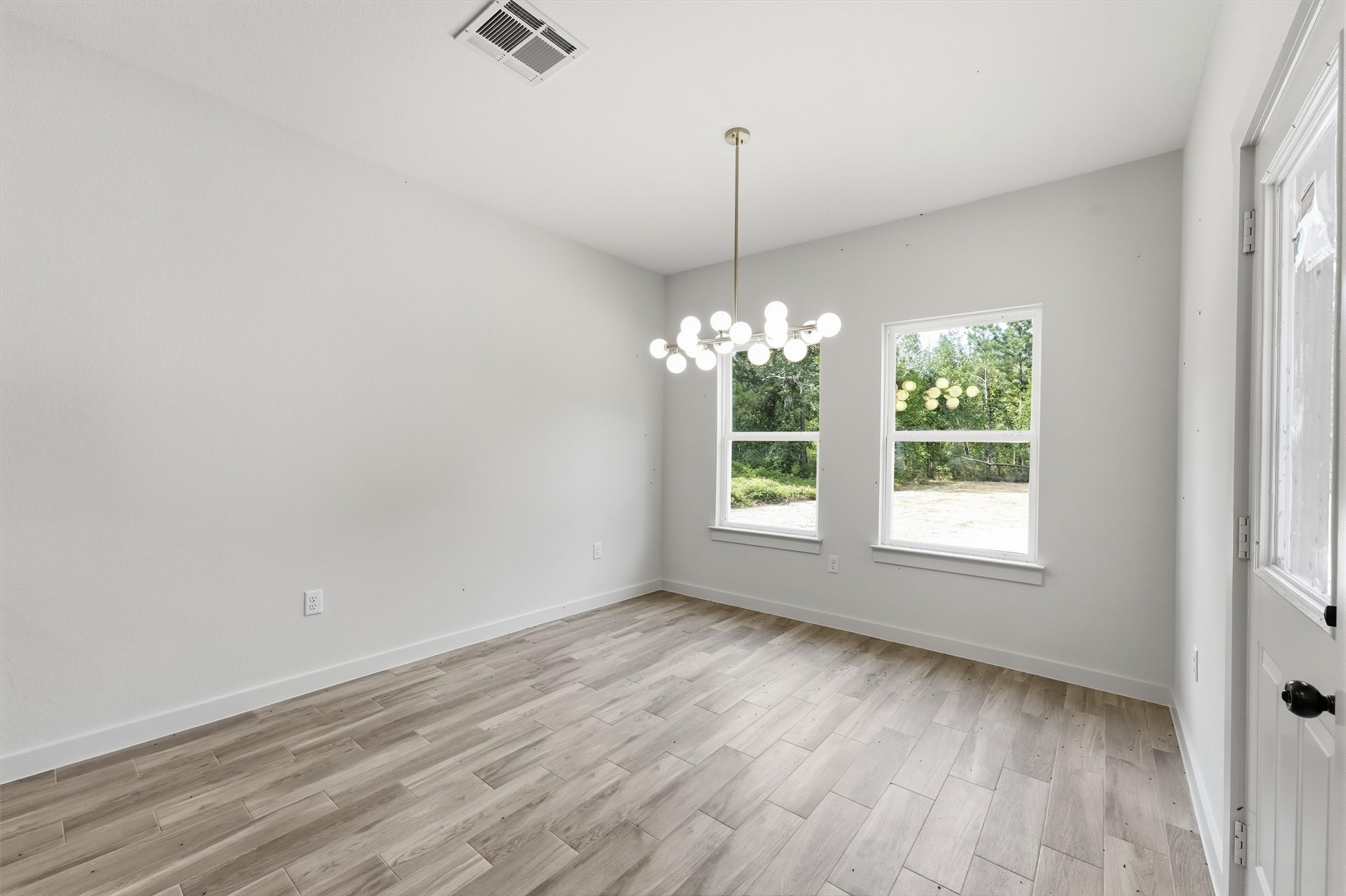 11909 Miller Circle Property Photo 12