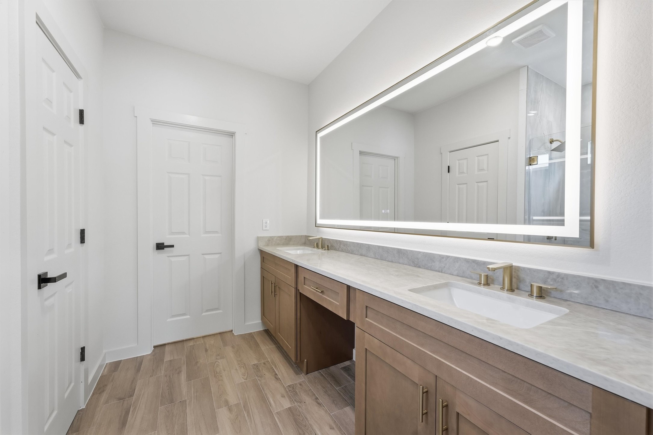 11909 Miller Circle Property Photo 18
