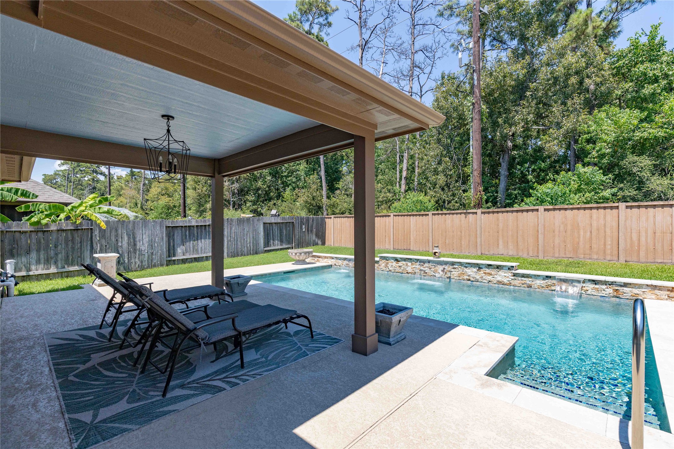 8435 Erasmus Landing Court Property Photo 8