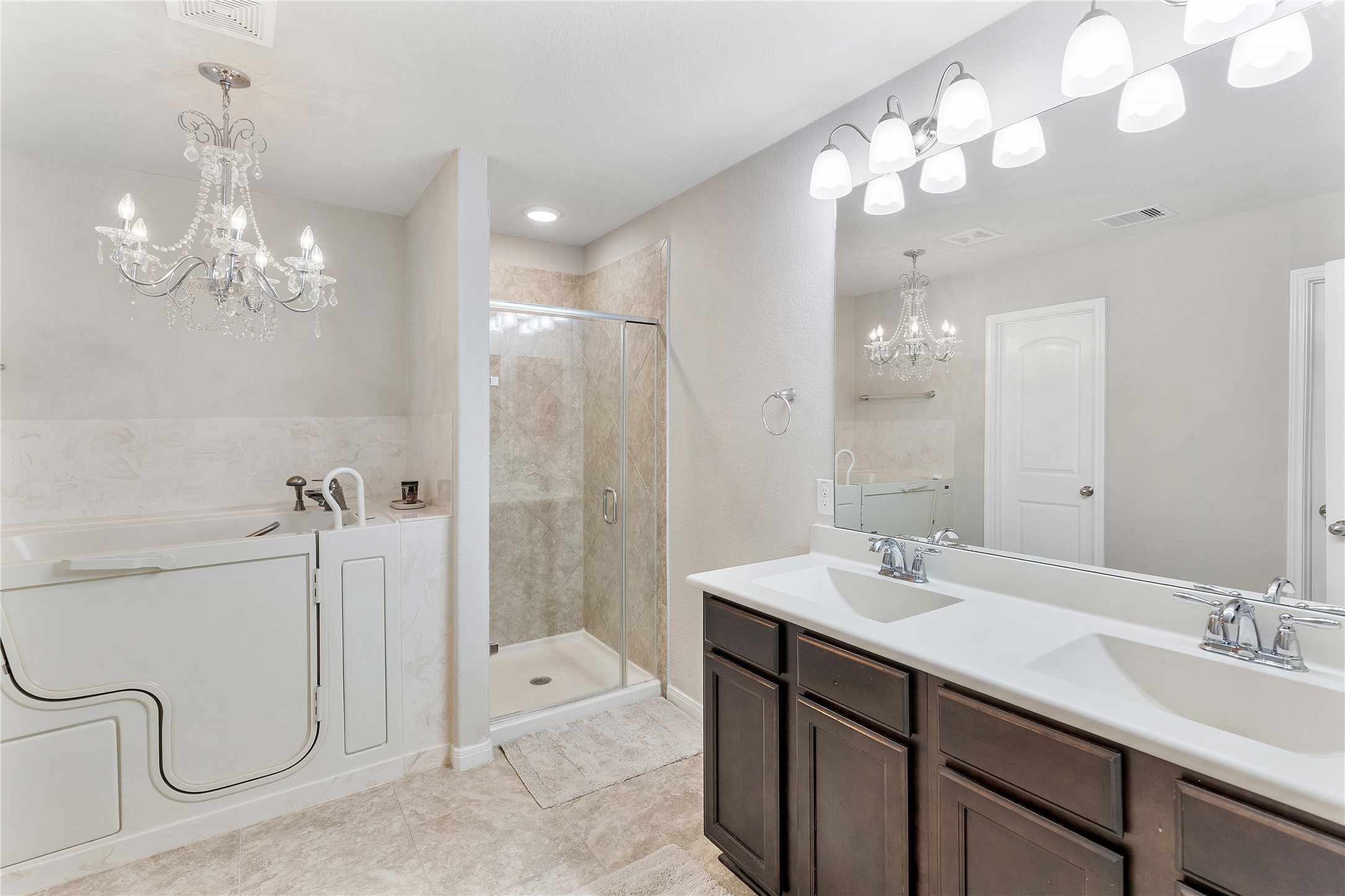 8435 Erasmus Landing Court Property Photo 31