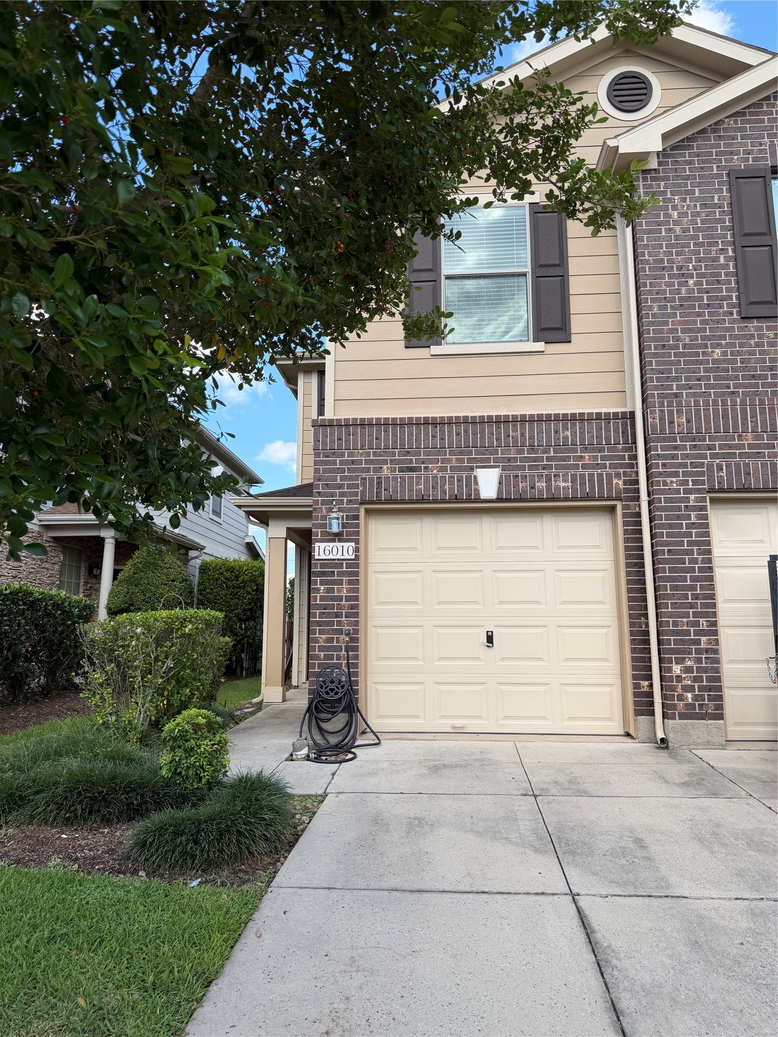 16010 Limestone Lake Drive Property Photo 4