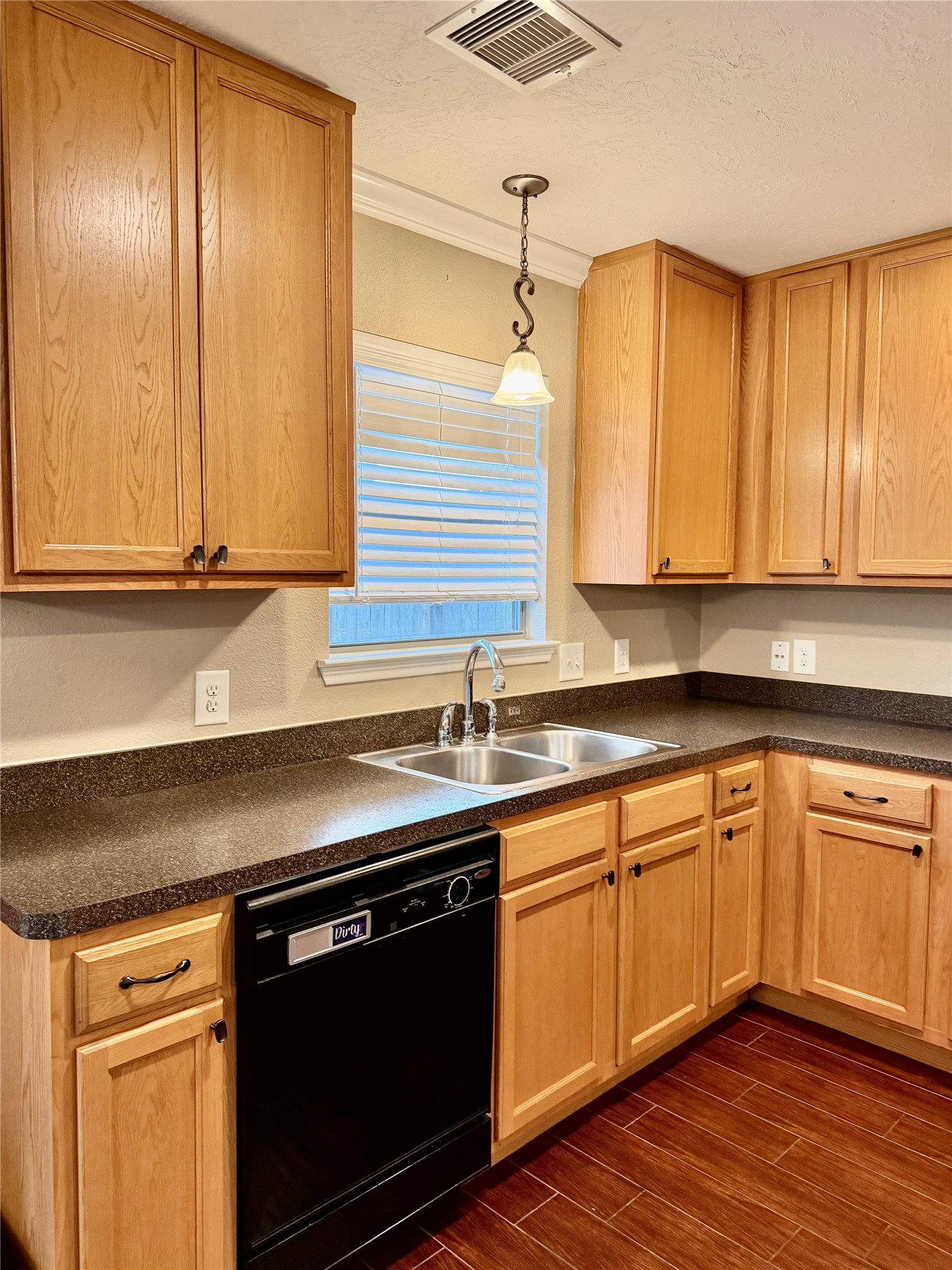 16010 Limestone Lake Drive Property Photo 11