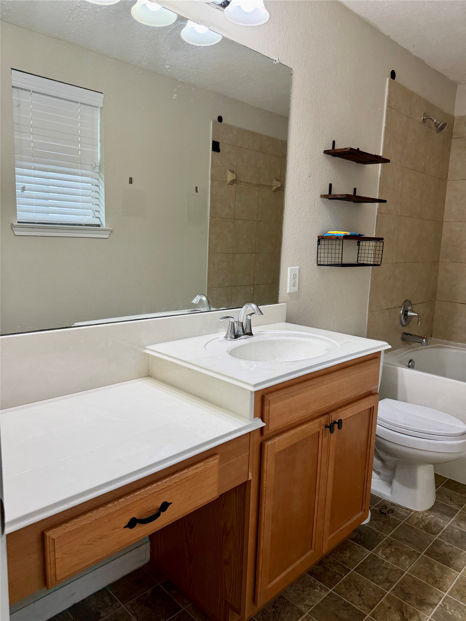16010 Limestone Lake Drive Property Photo 23