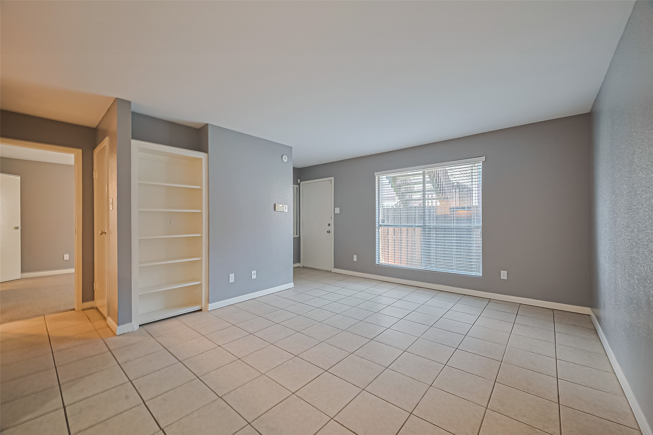 12905 Woodforest Boulevard 107 Property Photo 6