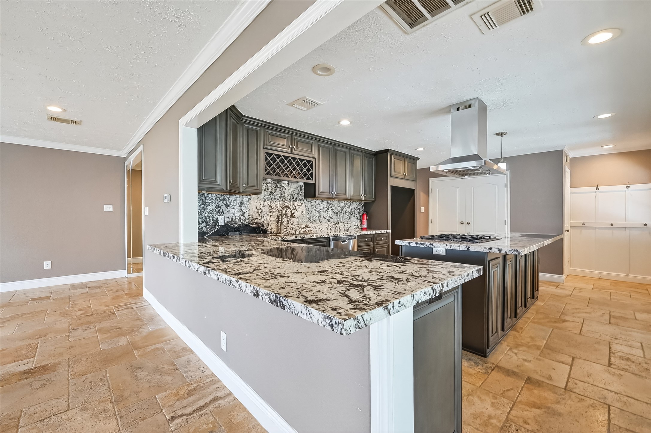 2810 Quail Hollow Drive Property Photo