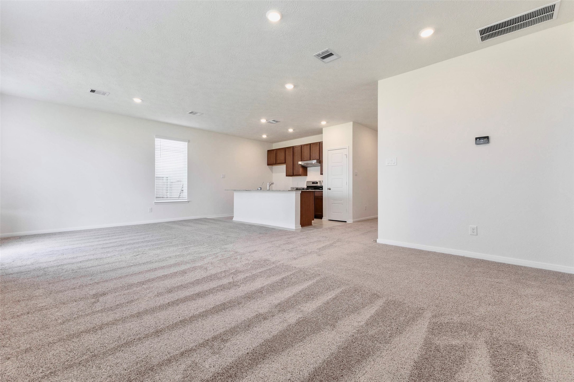 25418 Saguaro Ridge Drive Property Photo 4