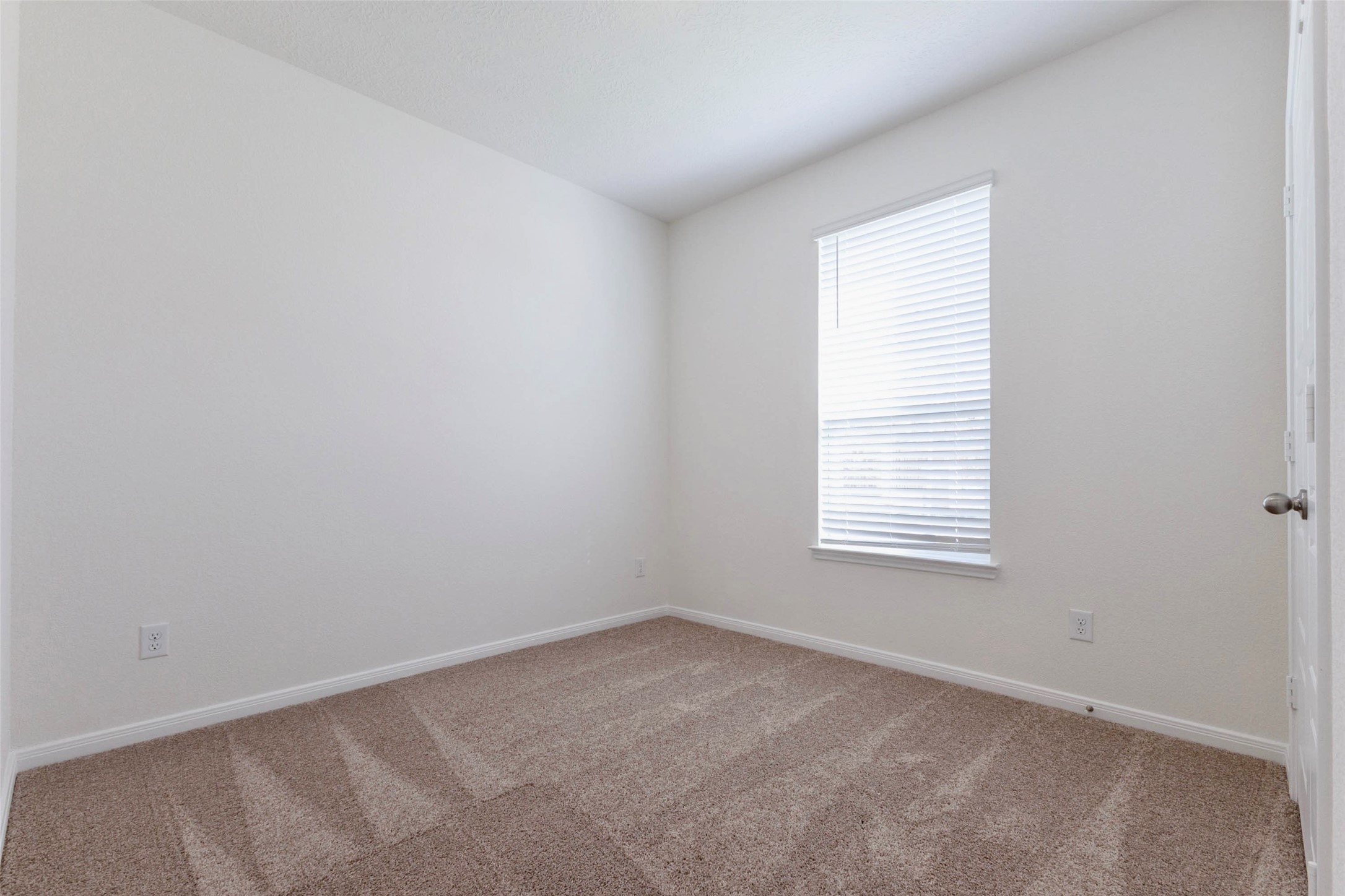 25418 Saguaro Ridge Drive Property Photo 16