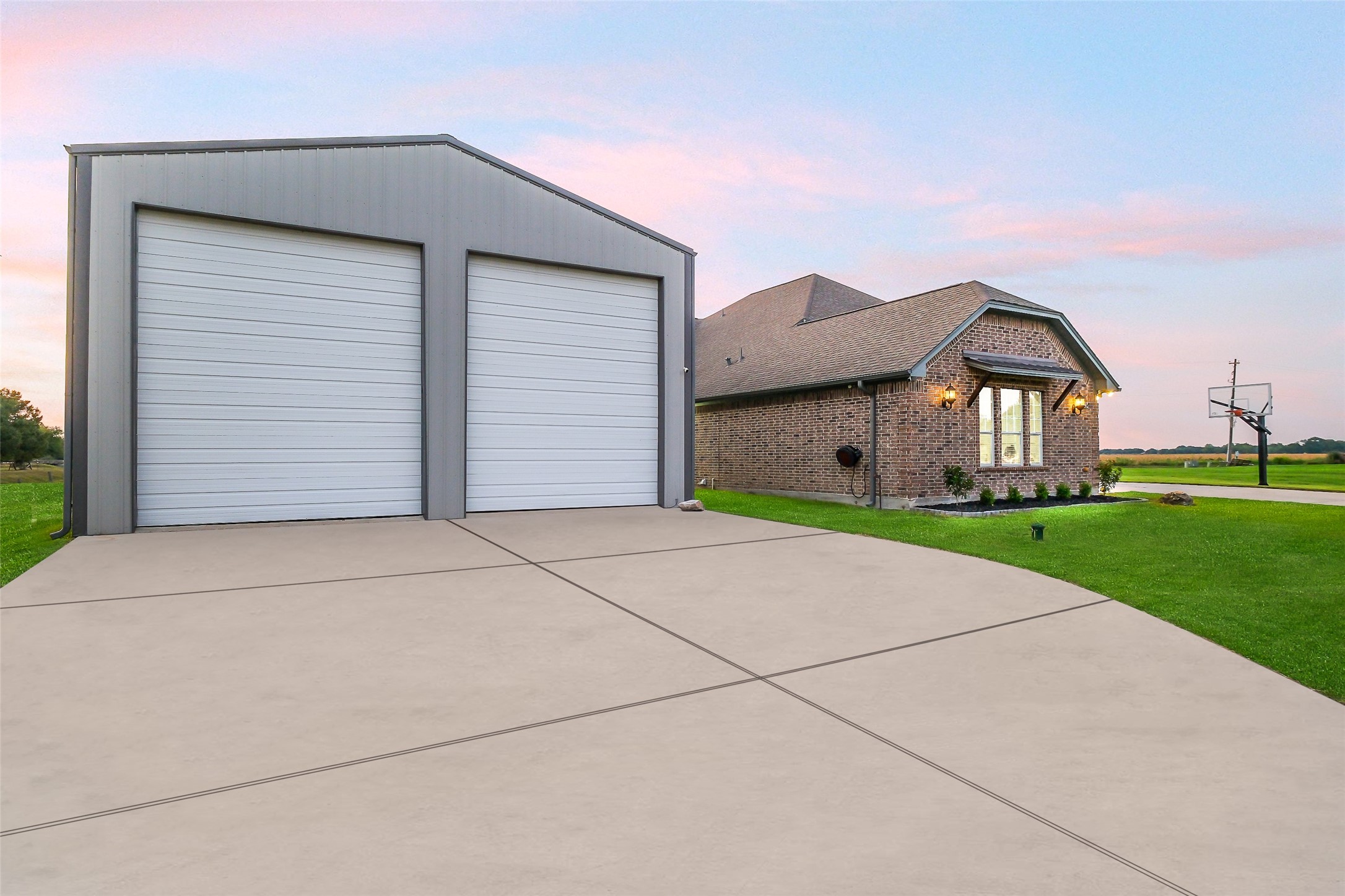 11834 Bisonte Street Property Photo 3