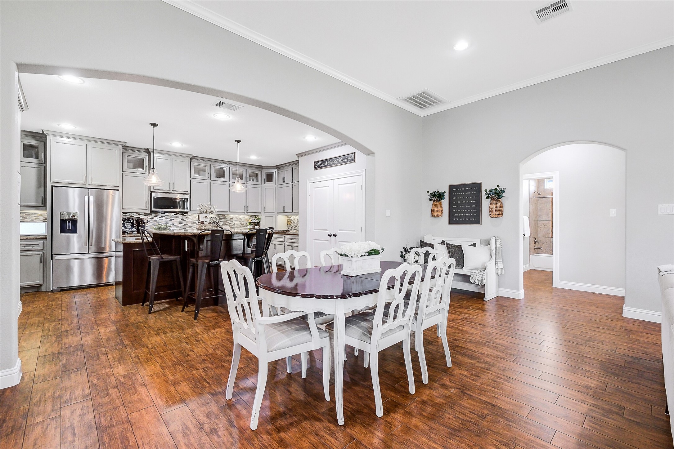 11834 Bisonte Street Property Photo 13