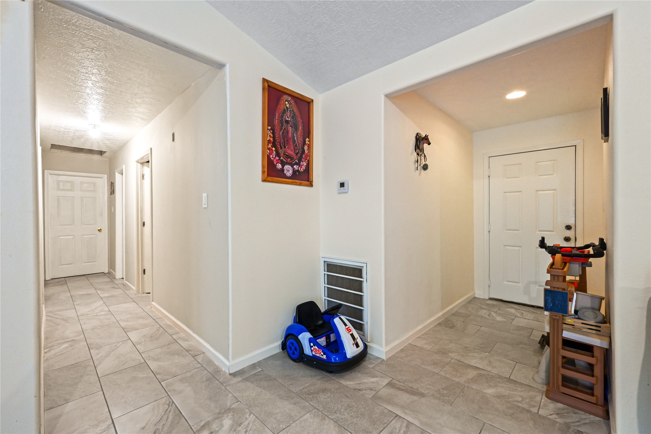 15934 Estella Lane Property Photo 9