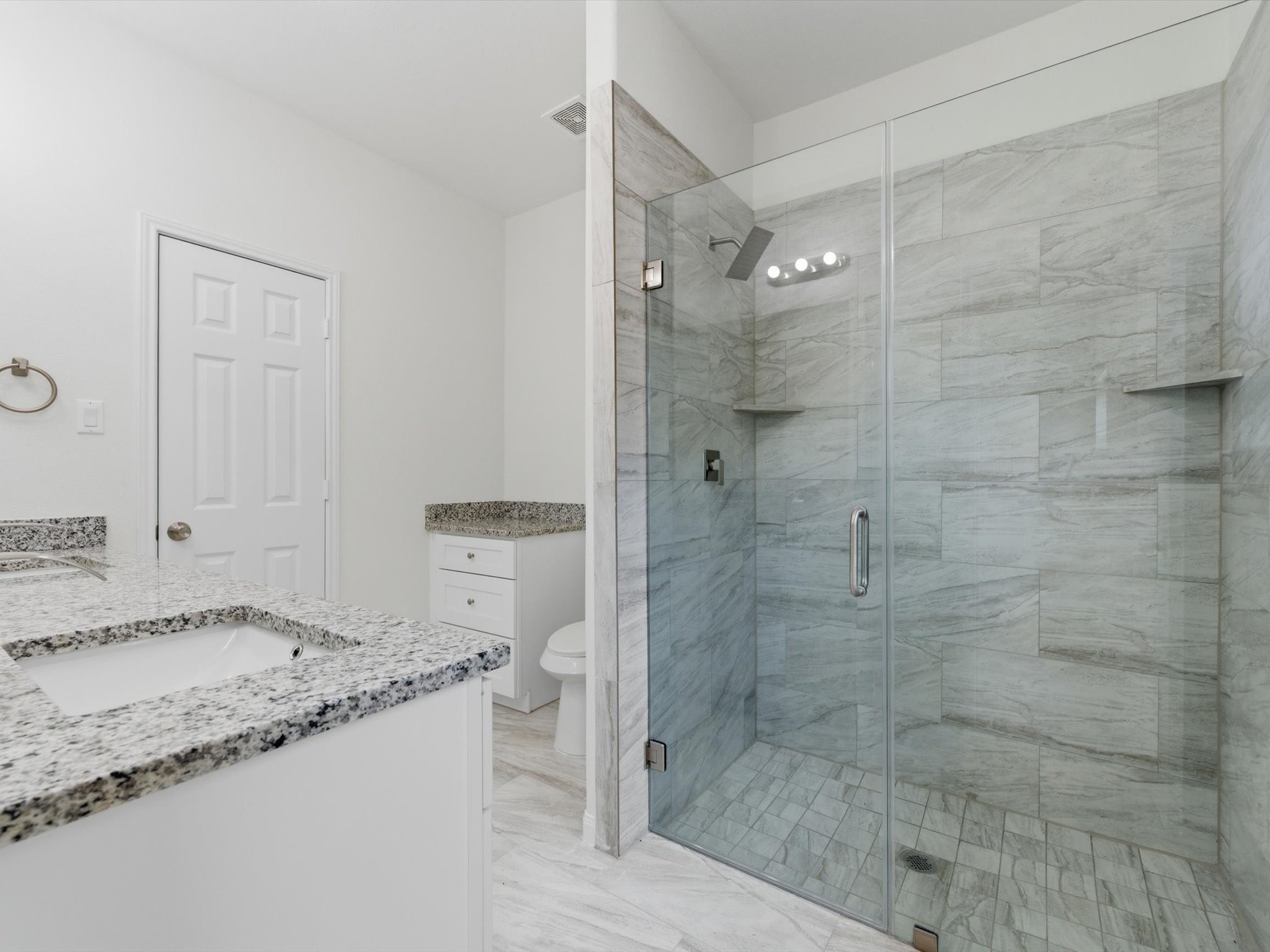 2815 Bowlin Leaf Lane Property Photo 18