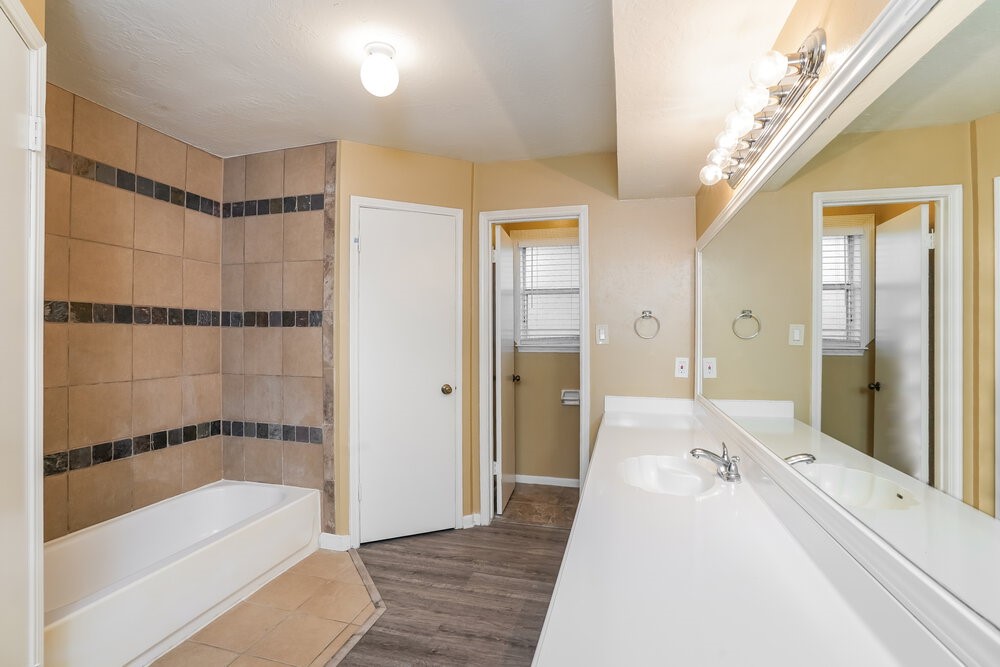 23331 Bayleaf Drive Property Photo 10