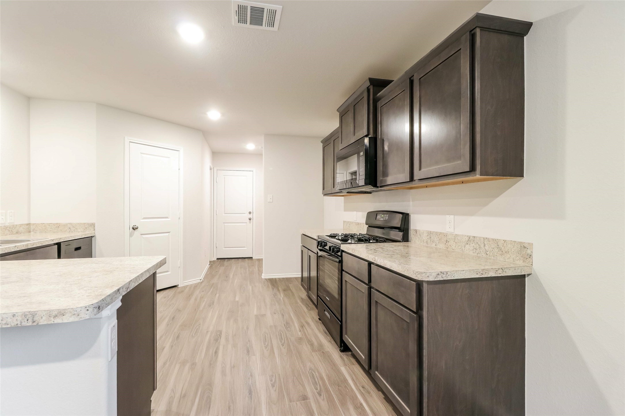 2538 Grayling Drive Property Photo 1