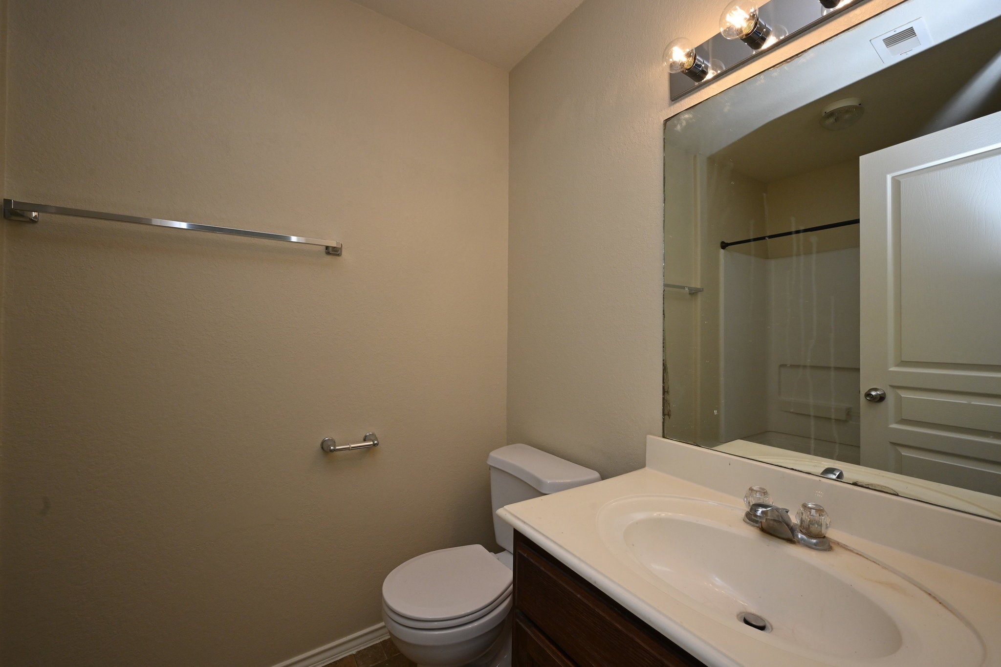 16806 Mammoth Springs Drive Property Photo 13
