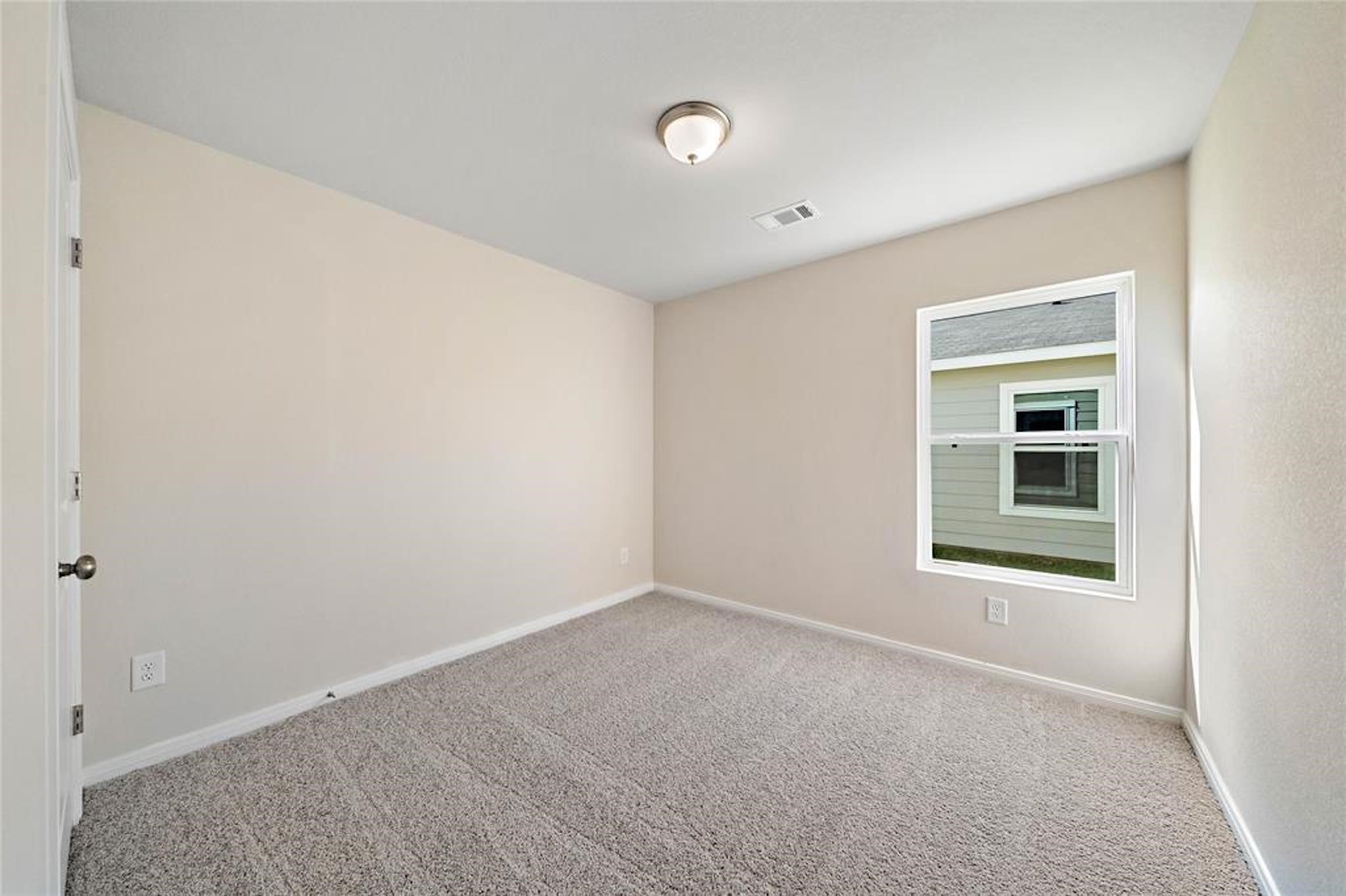 15528 Briar Forest Drive Property Photo 6