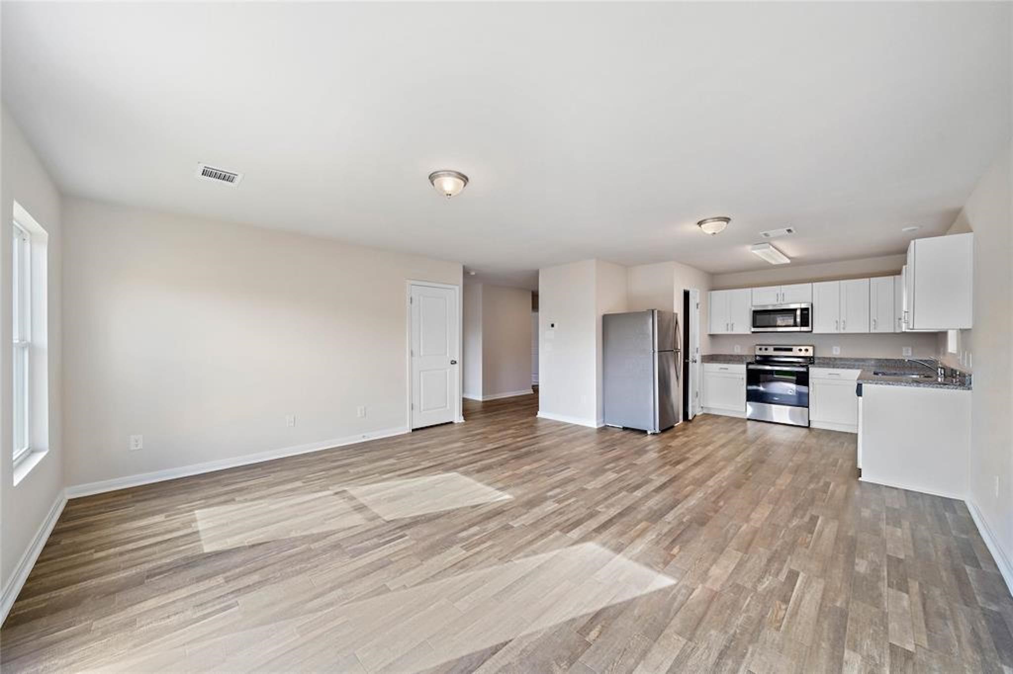 15528 Briar Forest Drive Property Photo 13