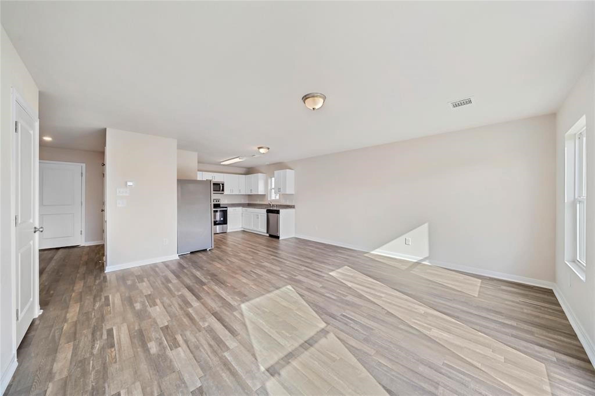 15528 Briar Forest Drive Property Photo 14