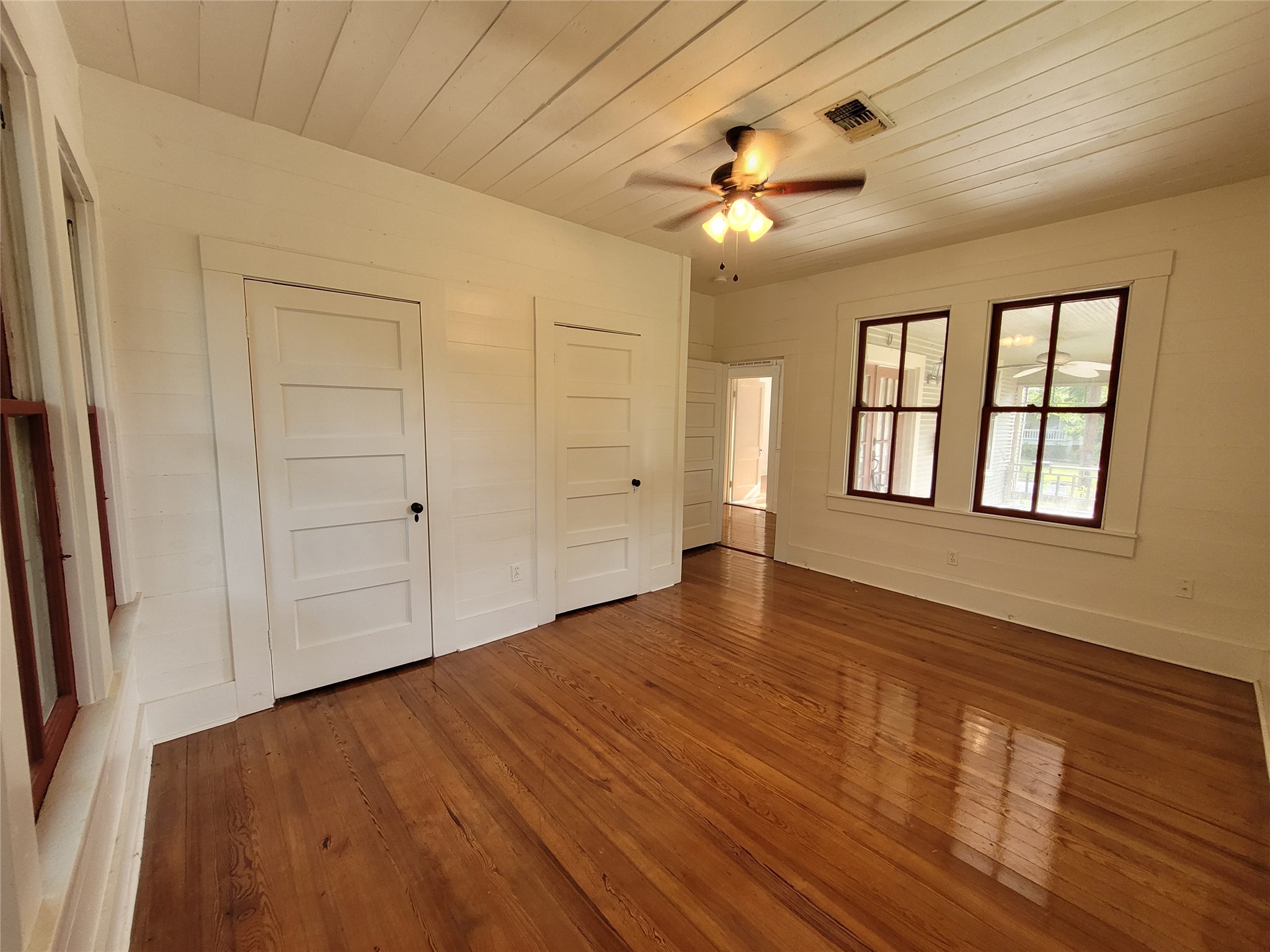 105 E Germania Street Property Photo 7