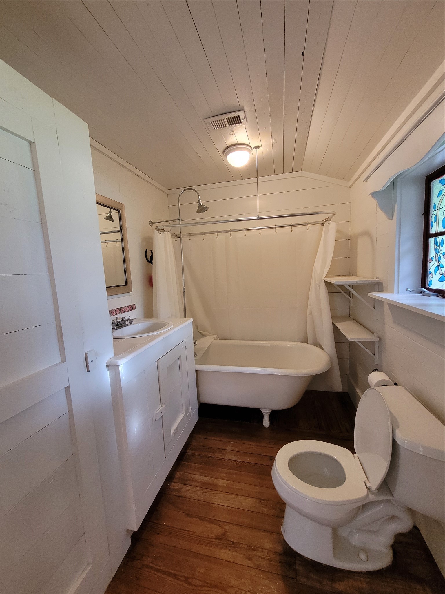 105 E Germania Street Property Photo 8