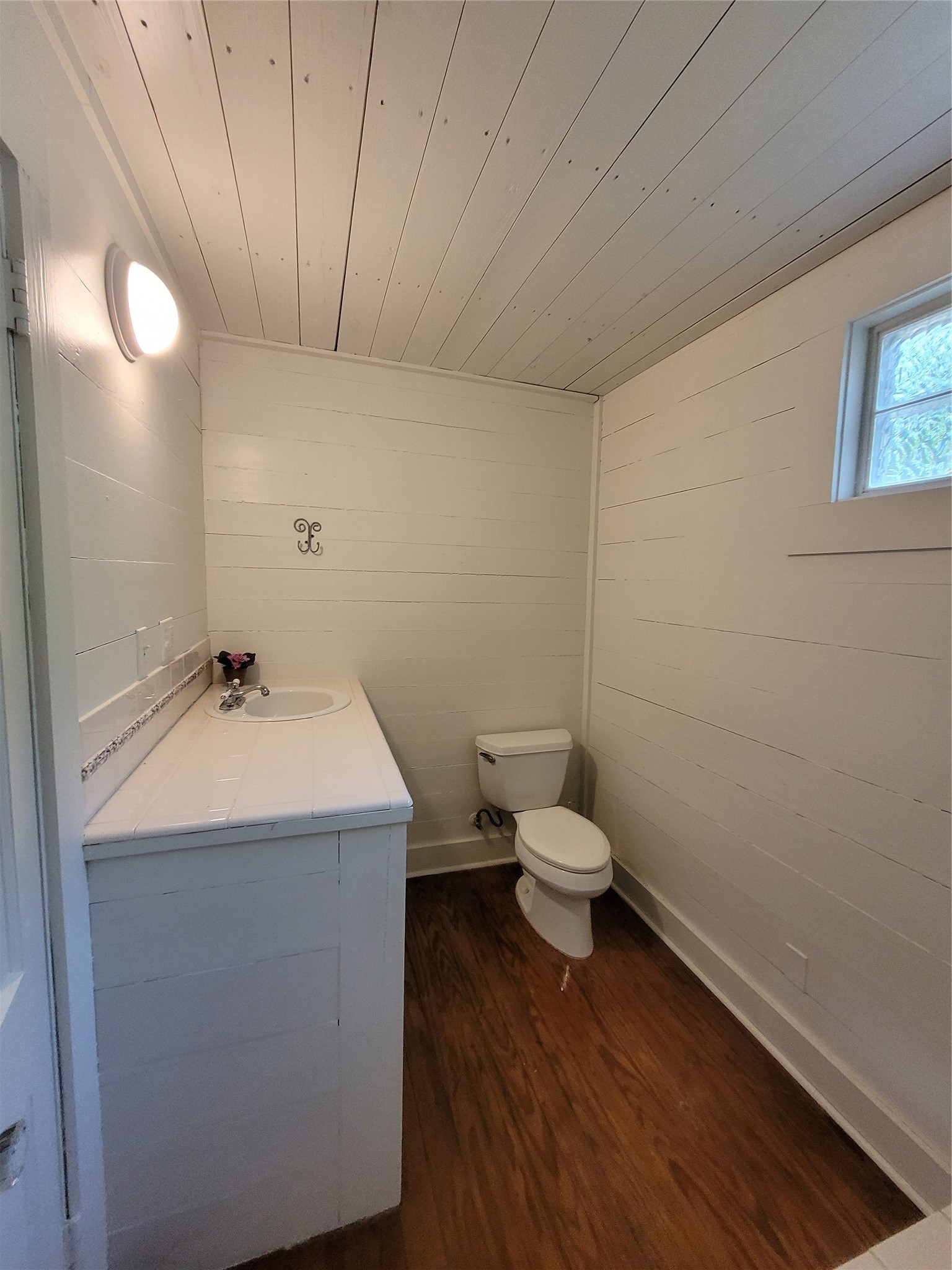 105 E Germania Street Property Photo 10