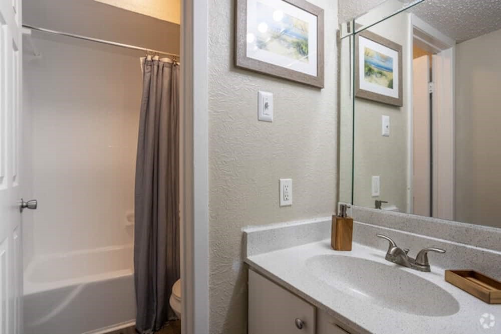 6505 Westheimer Road 261 Property Photo 2