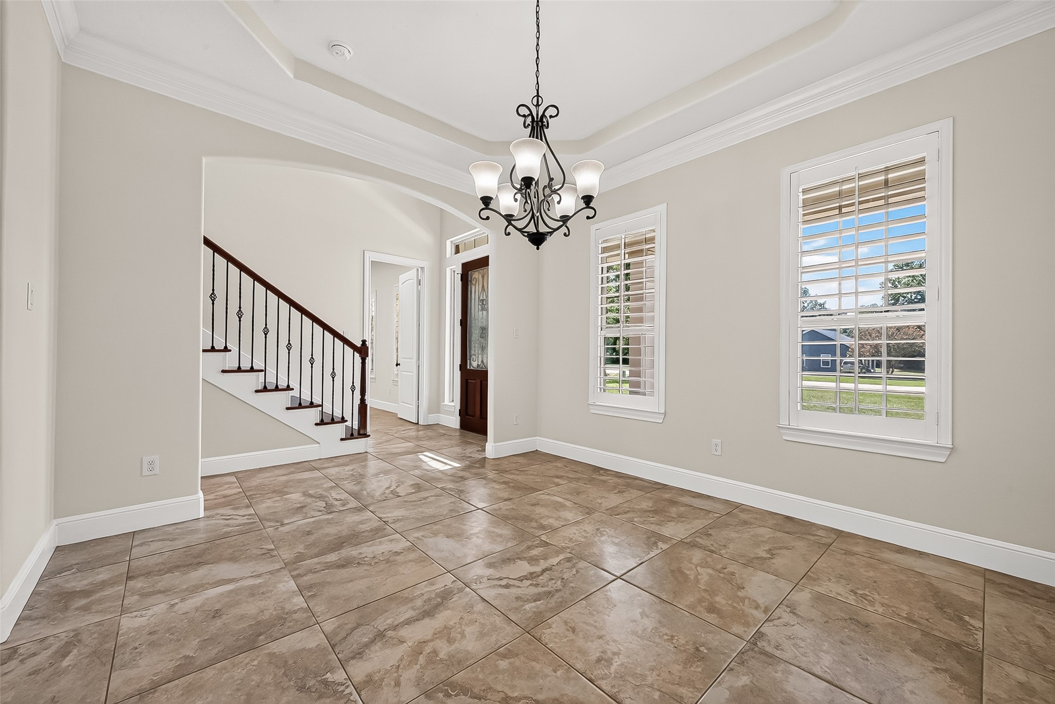 22040 Robins Road Property Photo 6