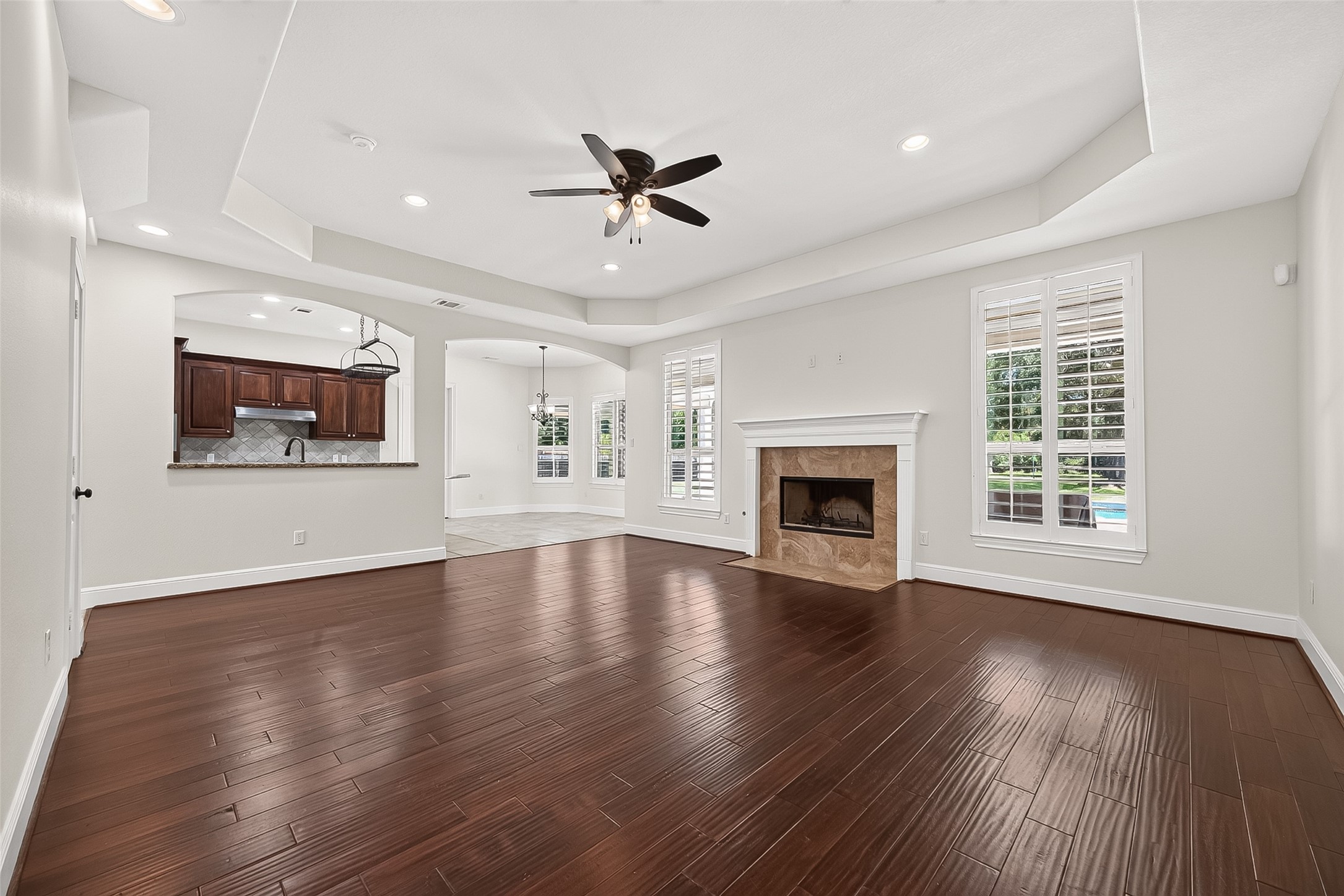 22040 Robins Road Property Photo 11