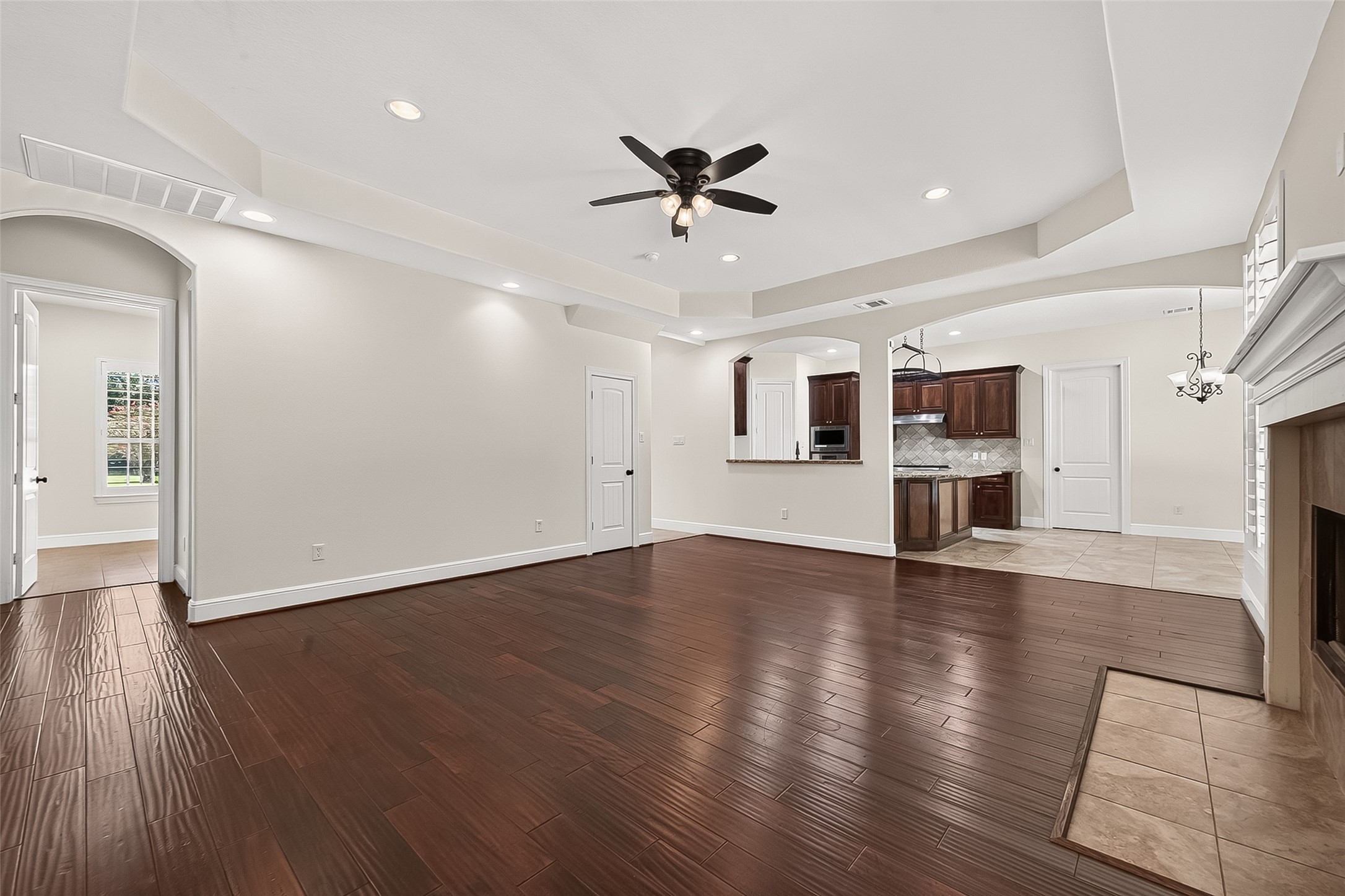 22040 Robins Road Property Photo 12