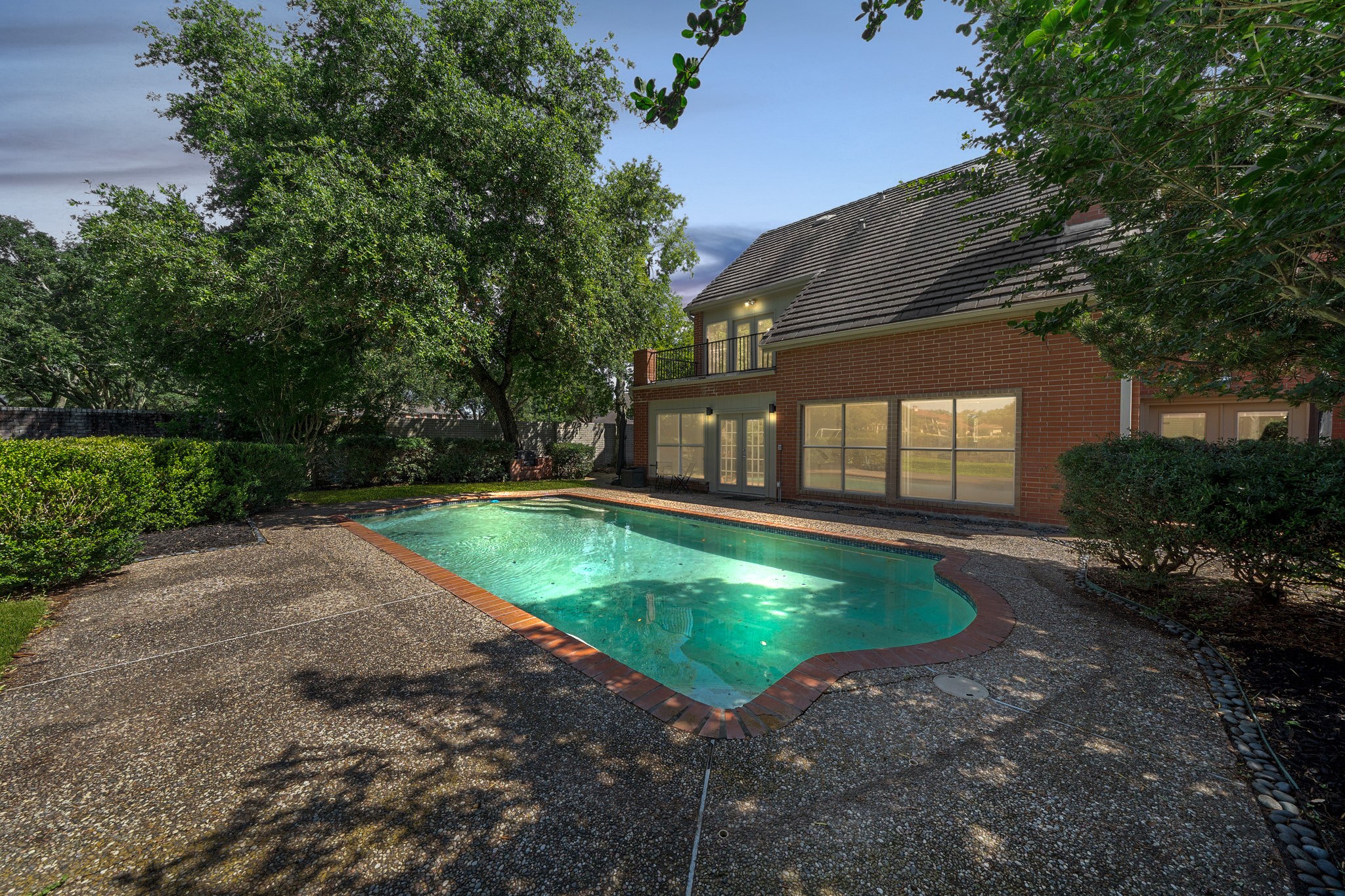 57 Foxhall Crescent Drive Property Photo 1