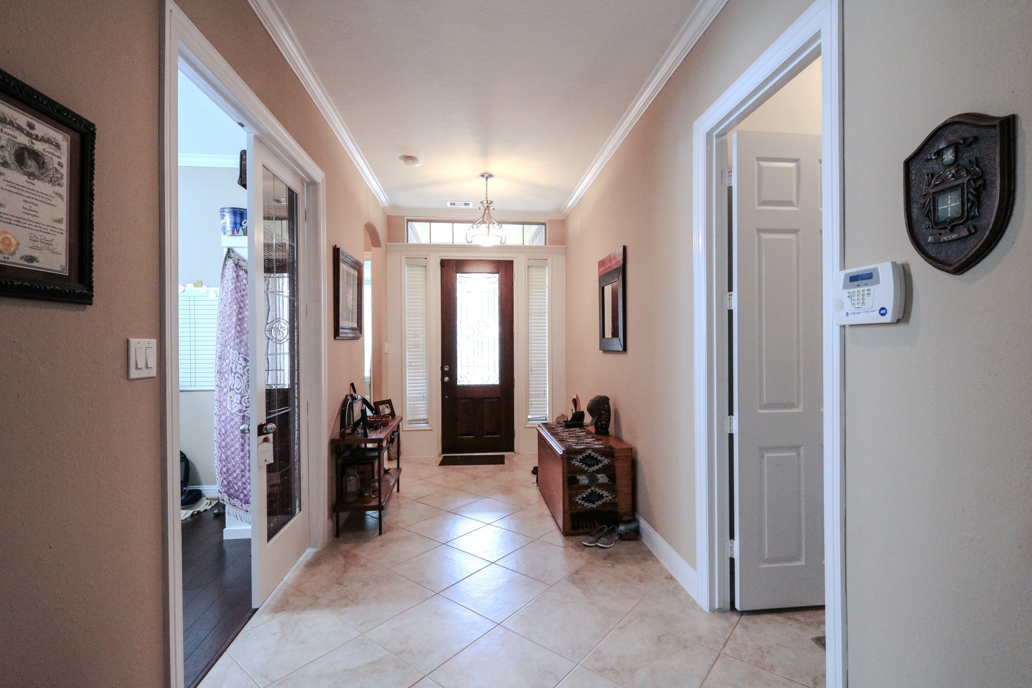 6514 Monrovia Lane Property Photo 3