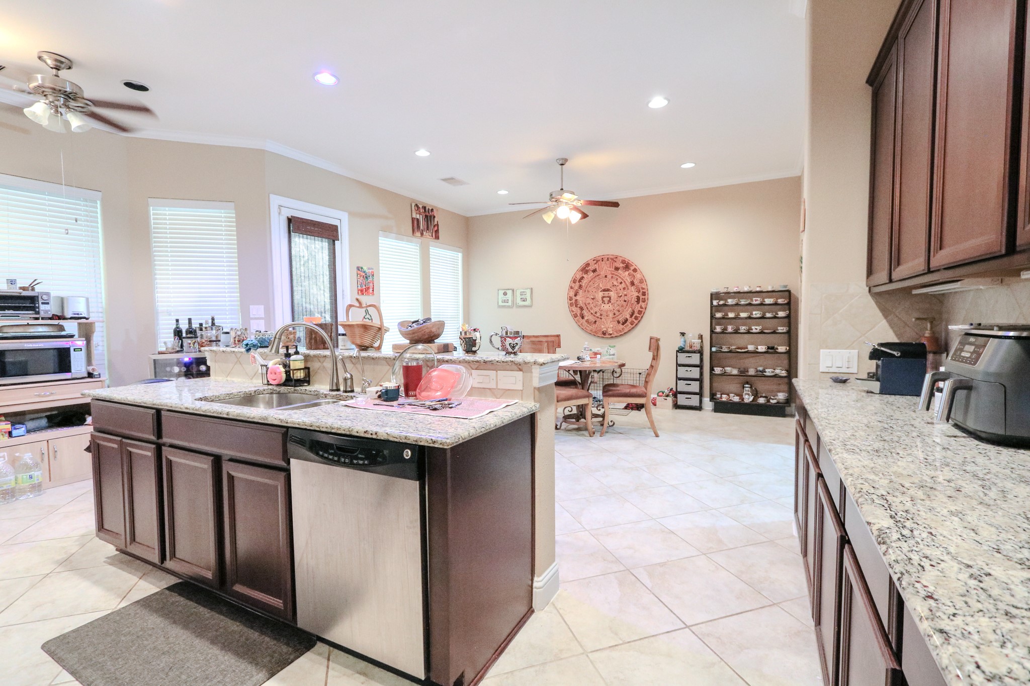 6514 Monrovia Lane Property Photo 20