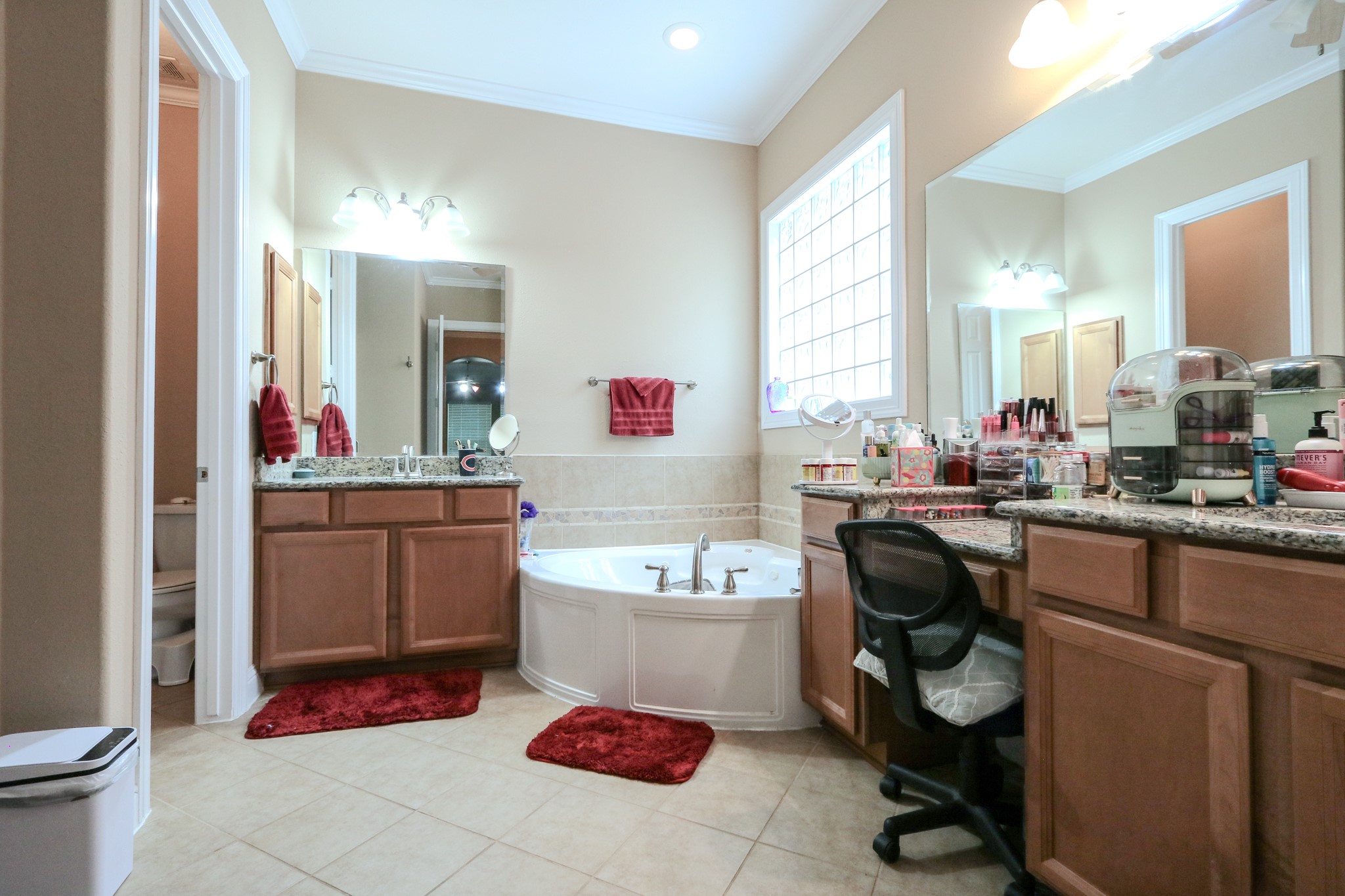6514 Monrovia Lane Property Photo 29