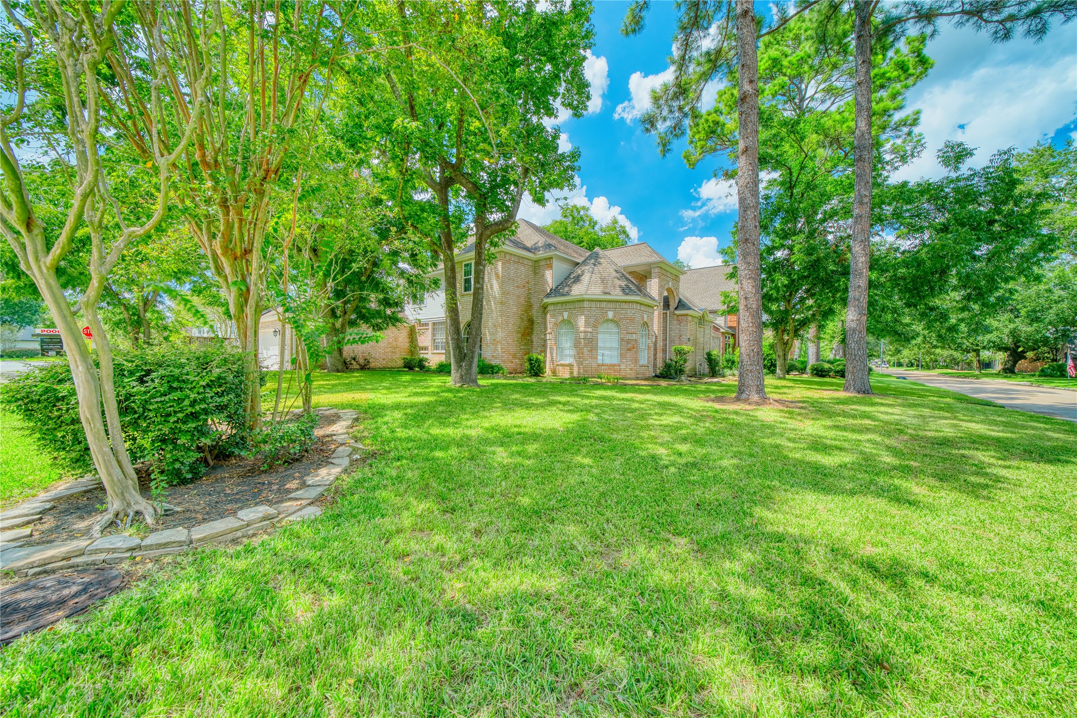 14203 Championship Lane Property Photo 6