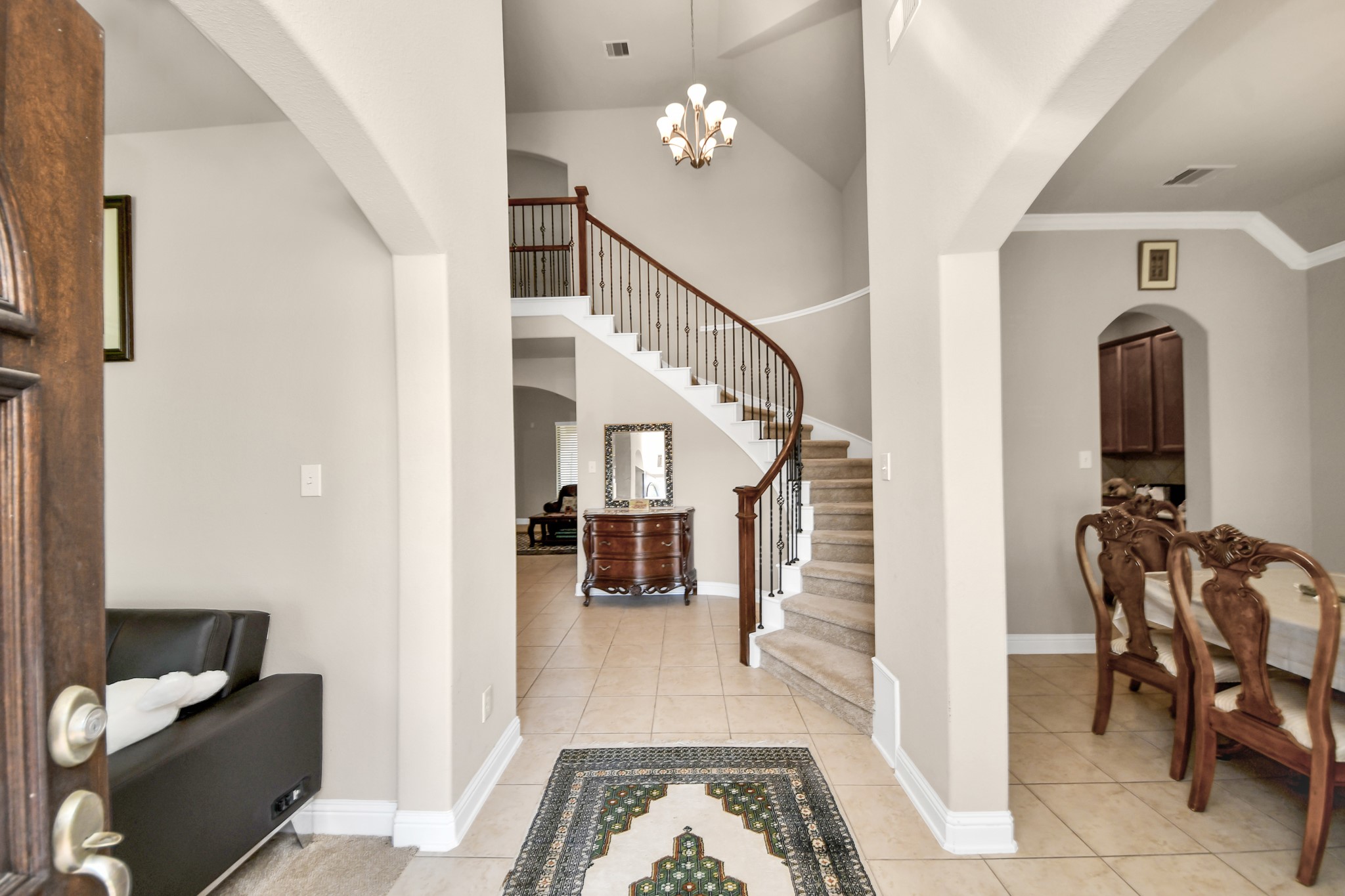 8407 Terrace Valley Circle Property Photo 5