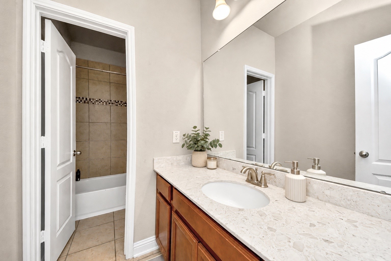 8407 Terrace Valley Circle Property Photo 20