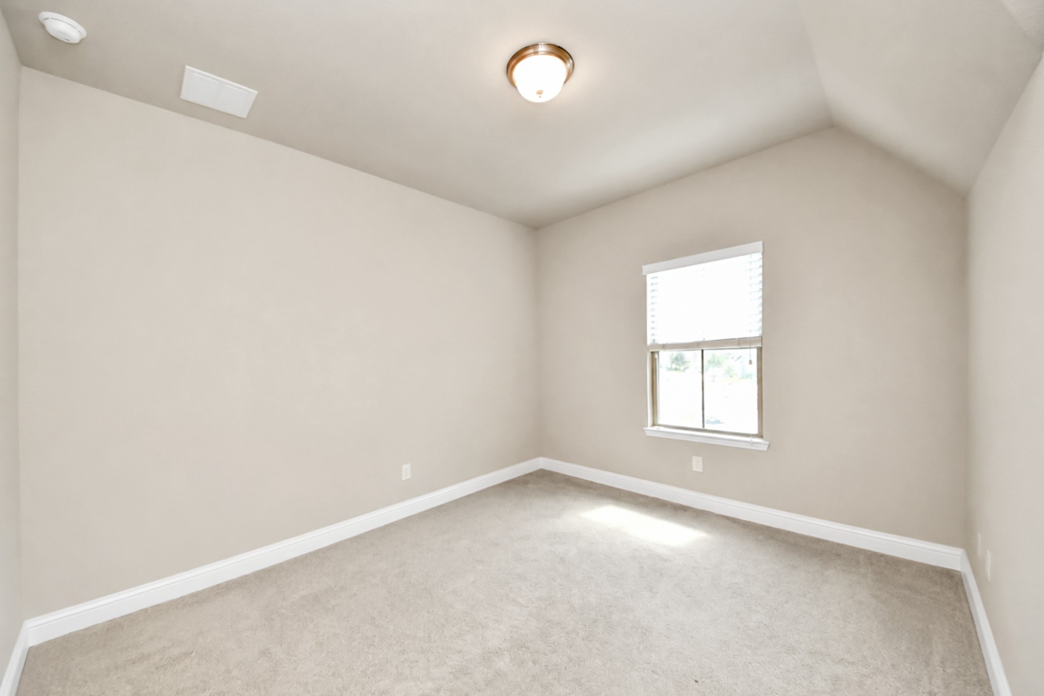 8407 Terrace Valley Circle Property Photo 23