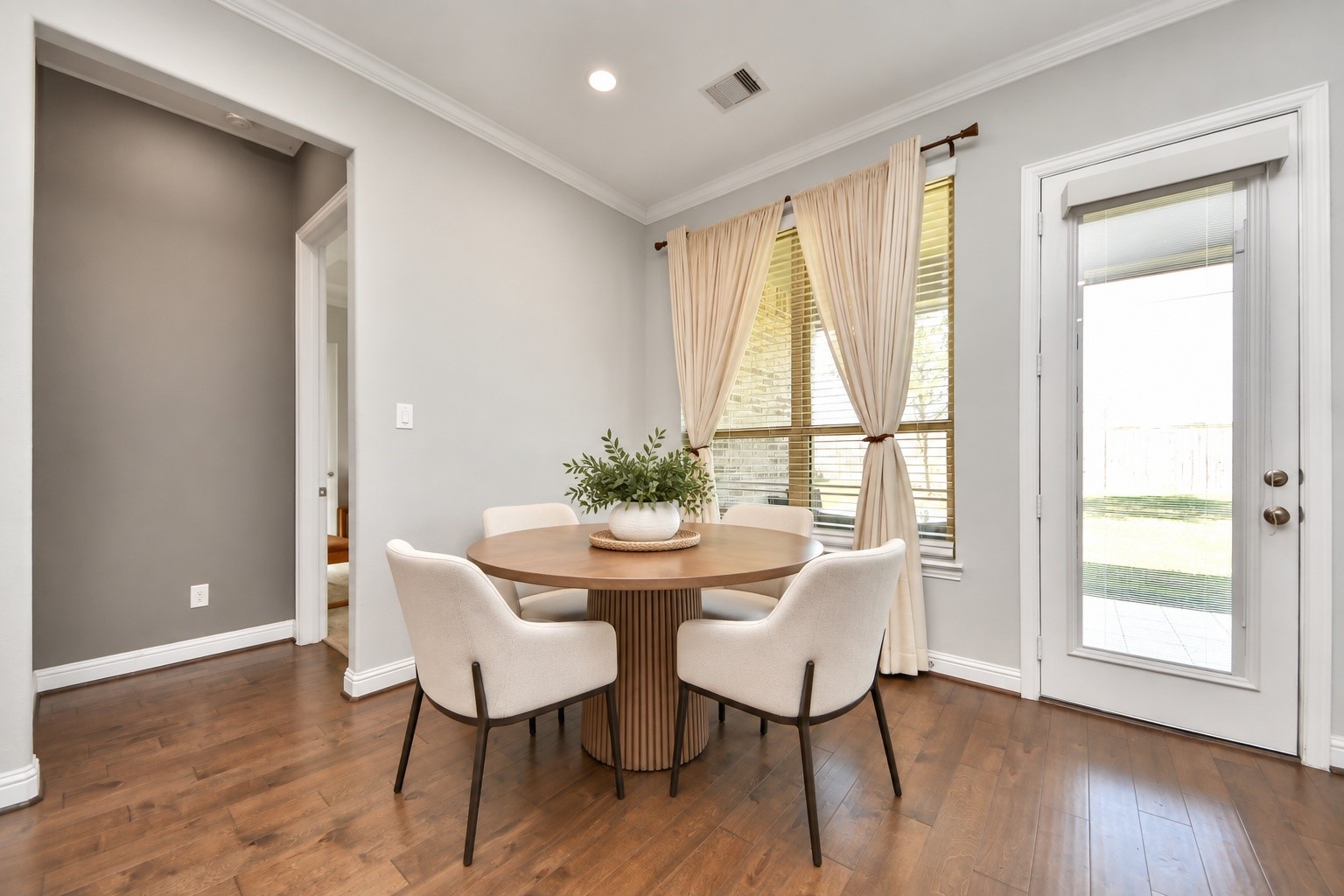 3615 Pasteur Lane Property Photo 16