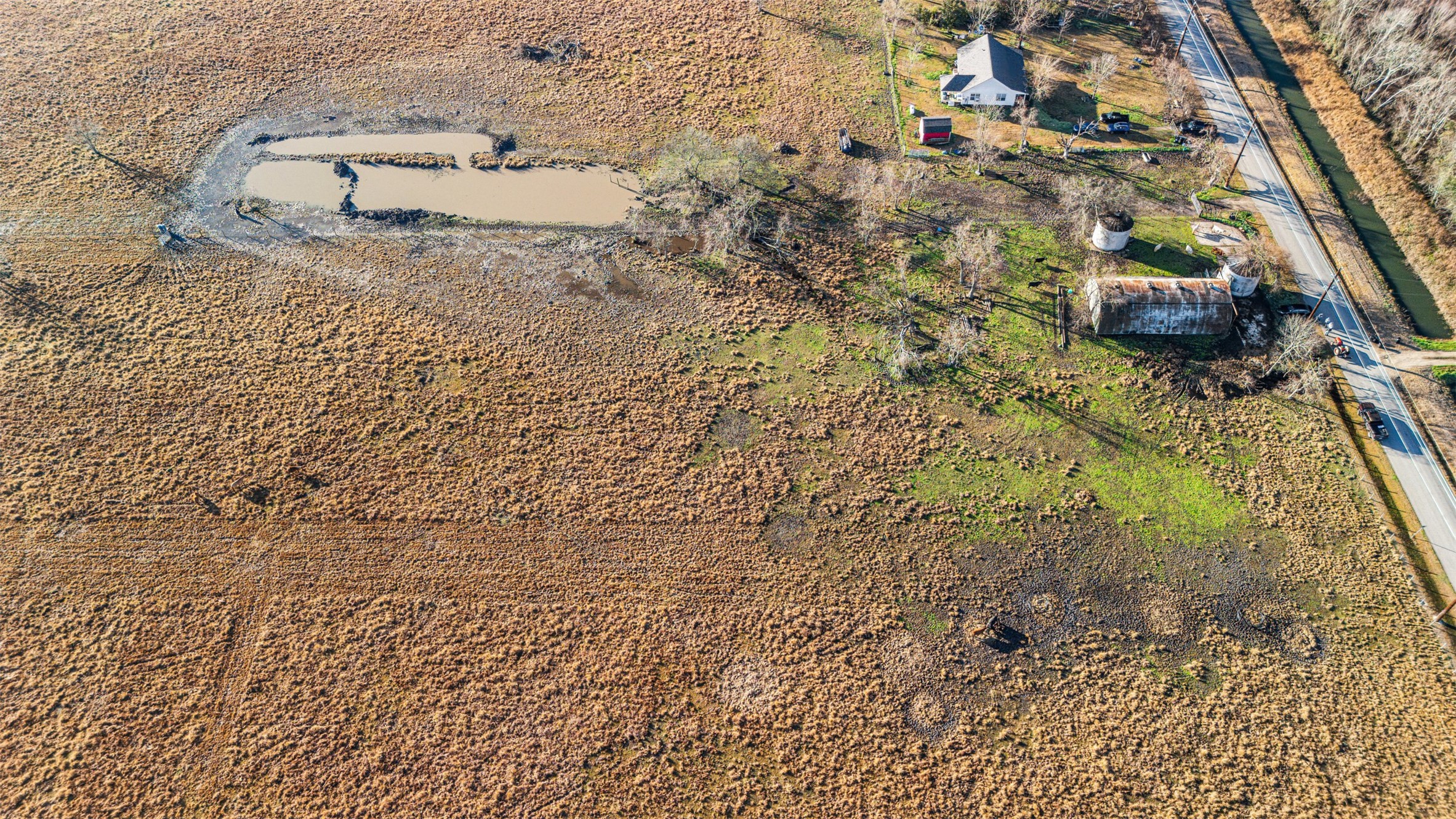 00 County 48 Property Photo 6