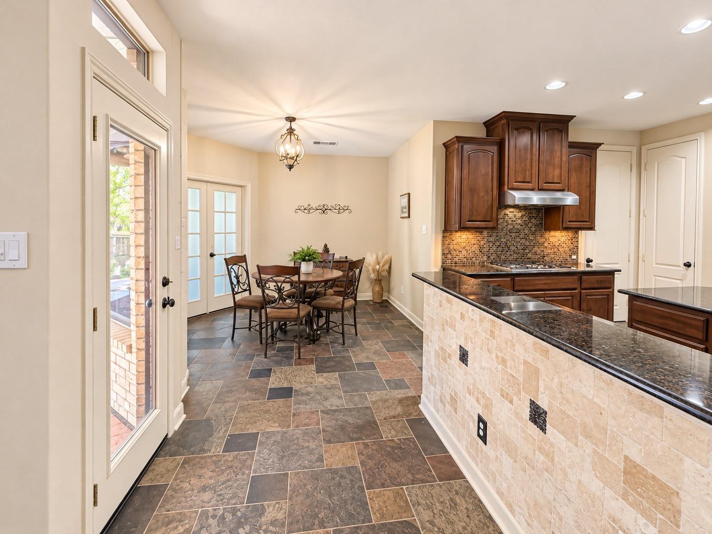 14215 Windy Crossing Lane Property Photo 14