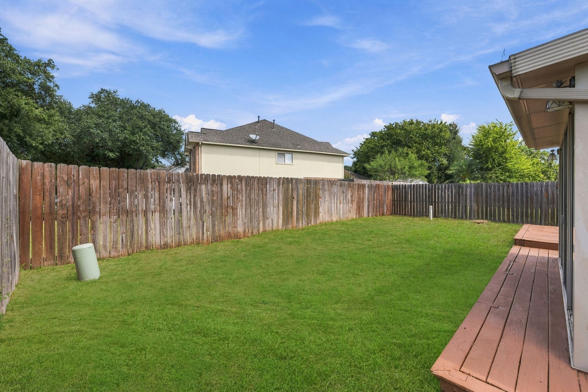17438 Hoover Gardens Drive Property Photo 20