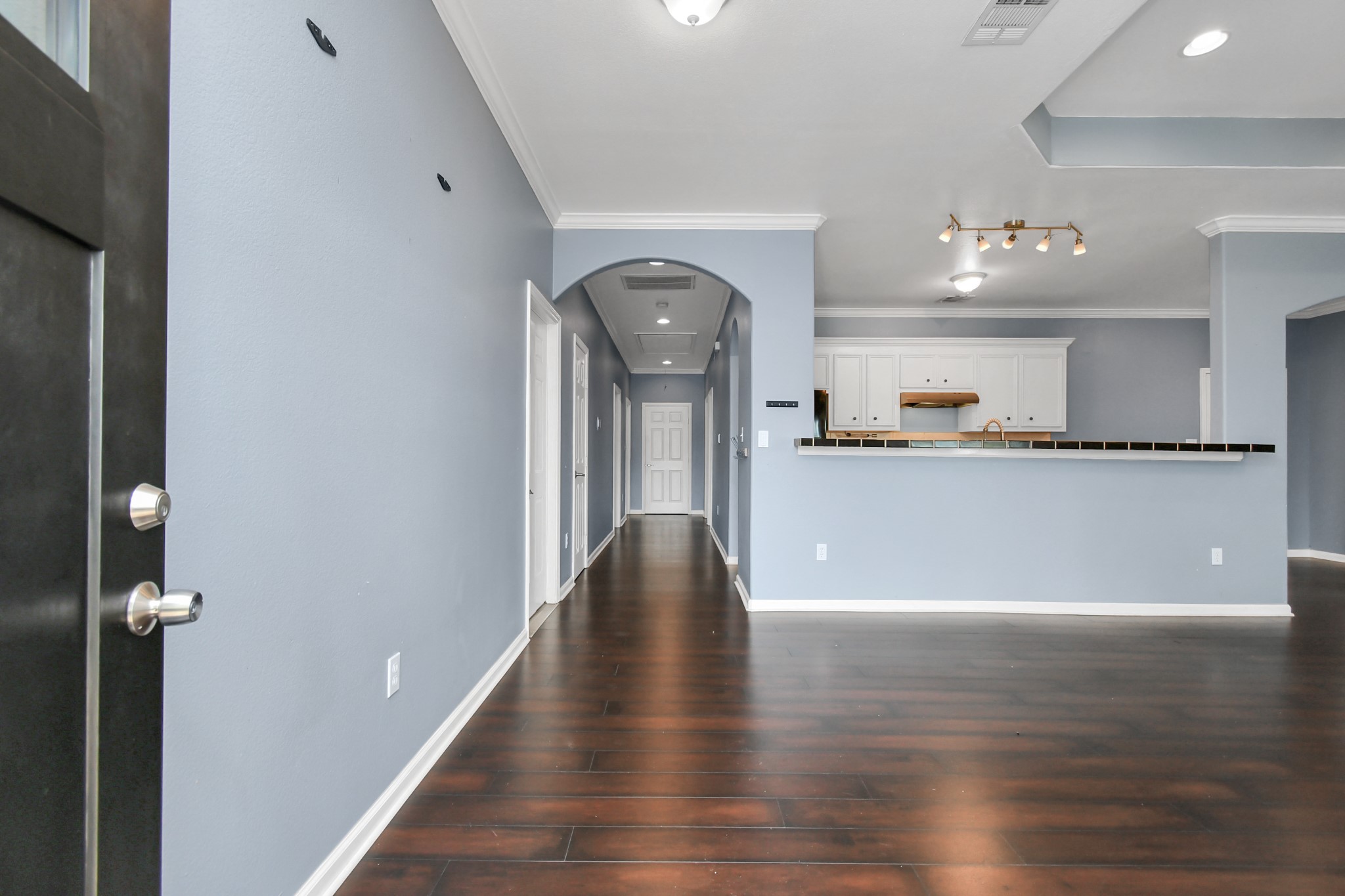 9006 Ledge Street Property Photo 3